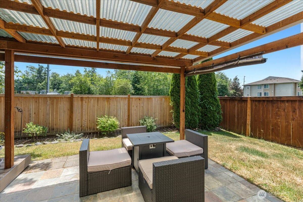 Auburn, WA 98092,12273 SE 311th ST #22