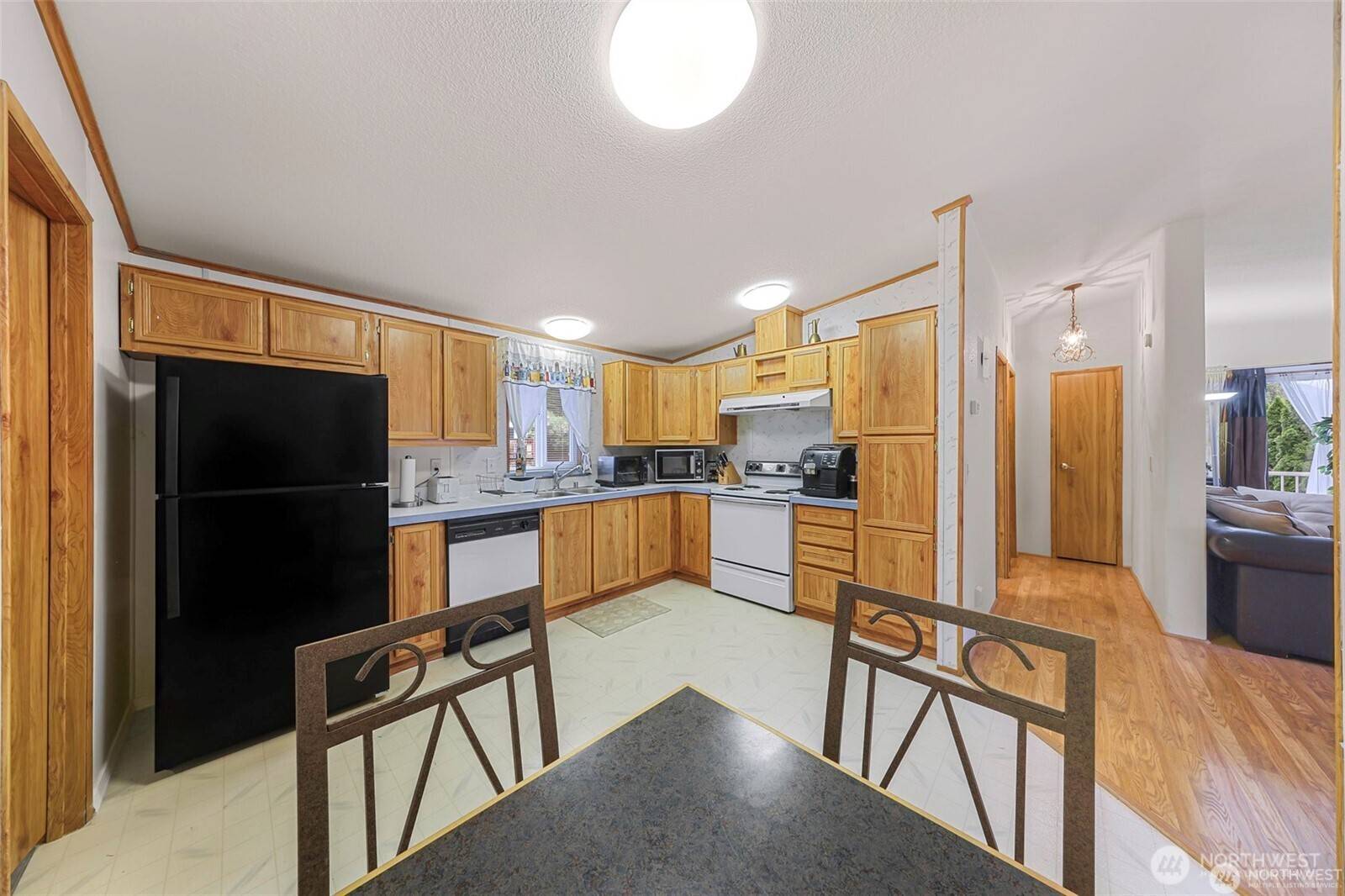 Bellingham, WA 98229,921 Autumn LN #221