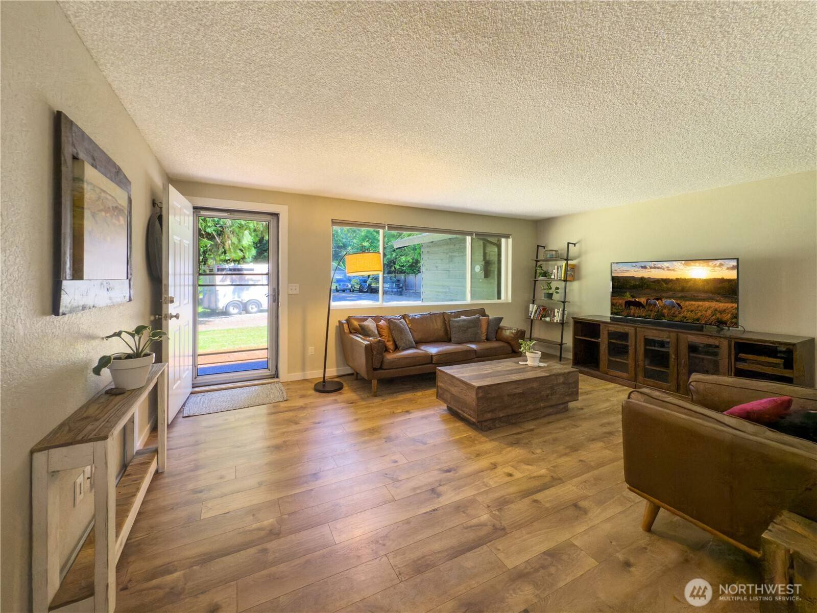 Snohomish, WA 98290,17714 Robinhood LN