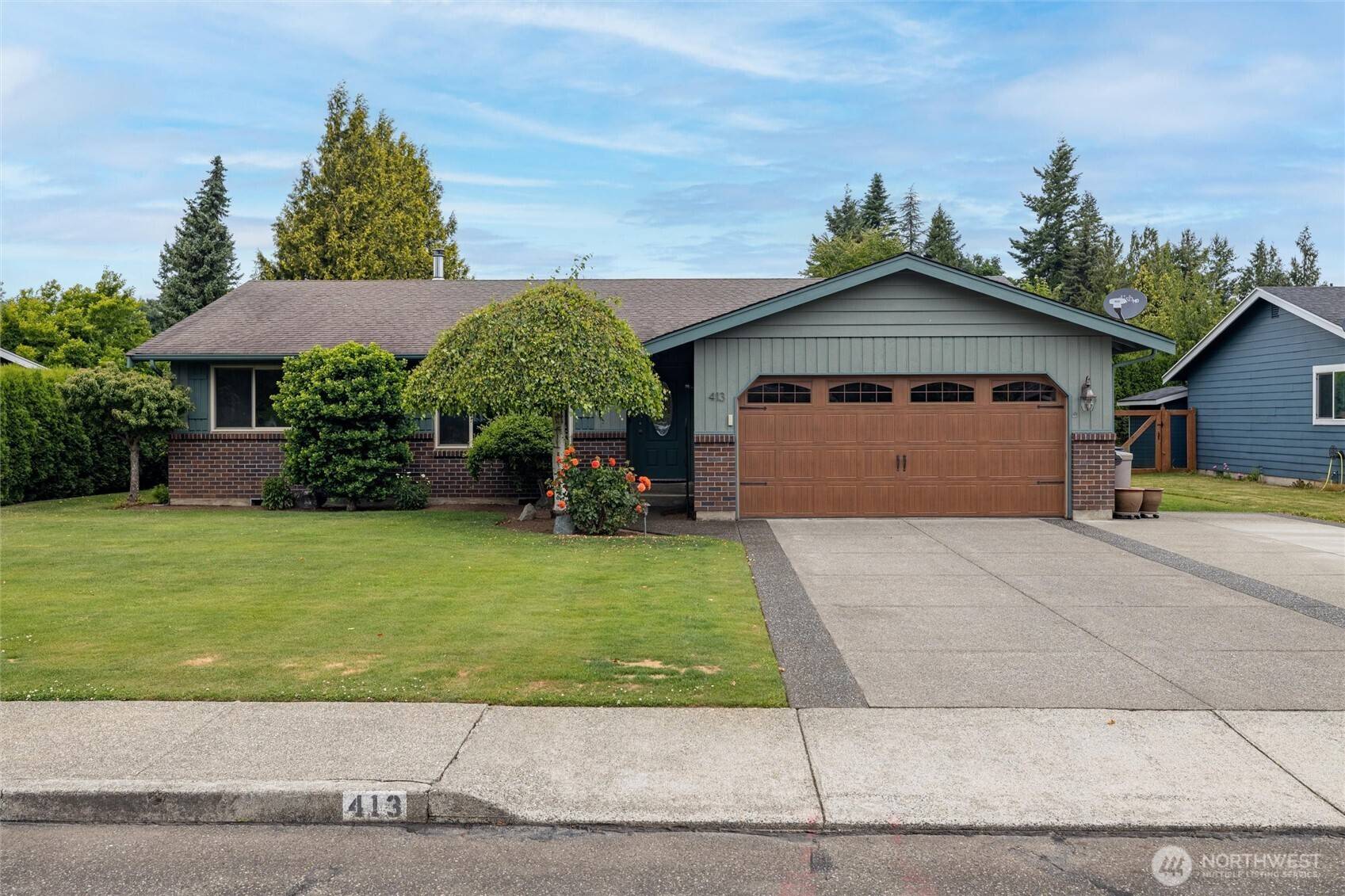 Lynden, WA 98264,413 Cascade WAY
