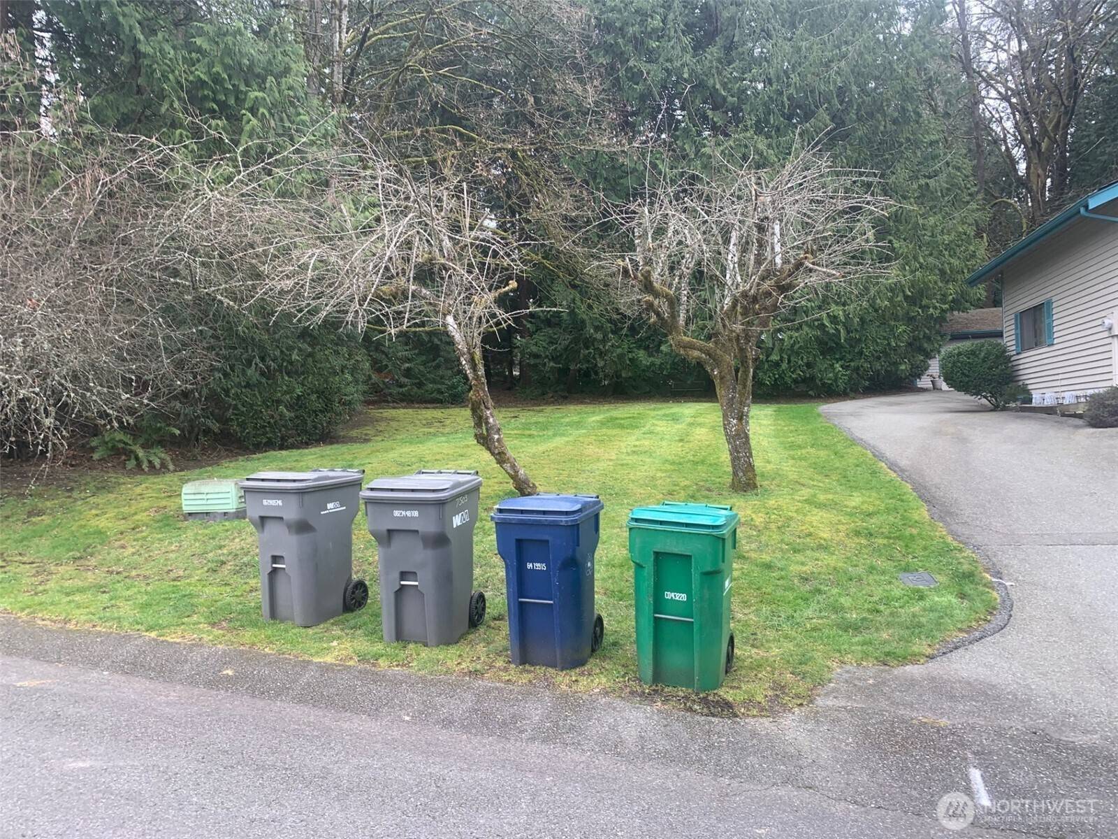 Redmond, WA 98052,7503 152nd AVE NE