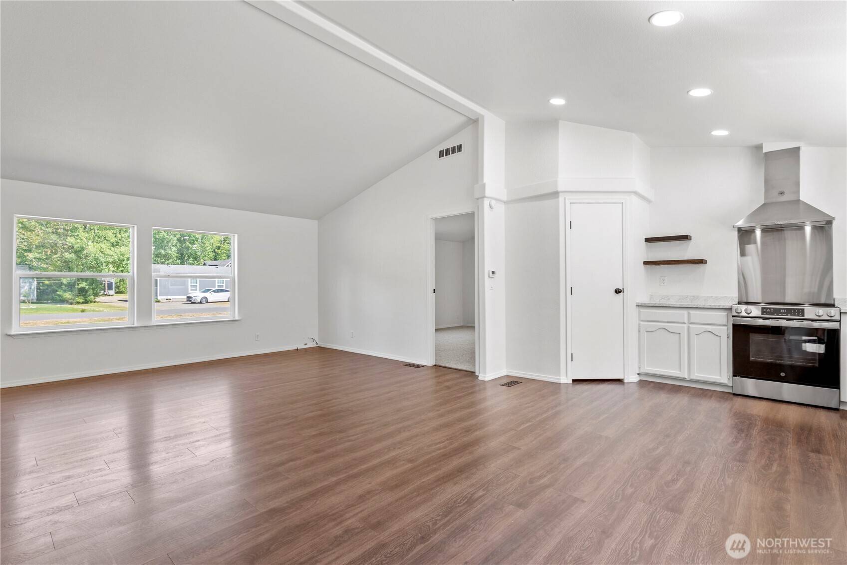Blaine, WA 98230,7845 Carson RD
