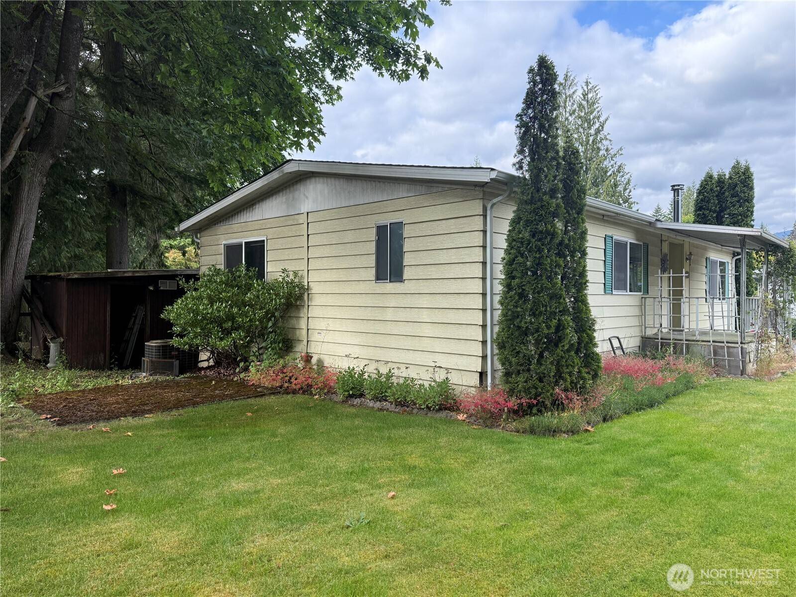 Enumclaw, WA 98022,2308 Ventura AVE
