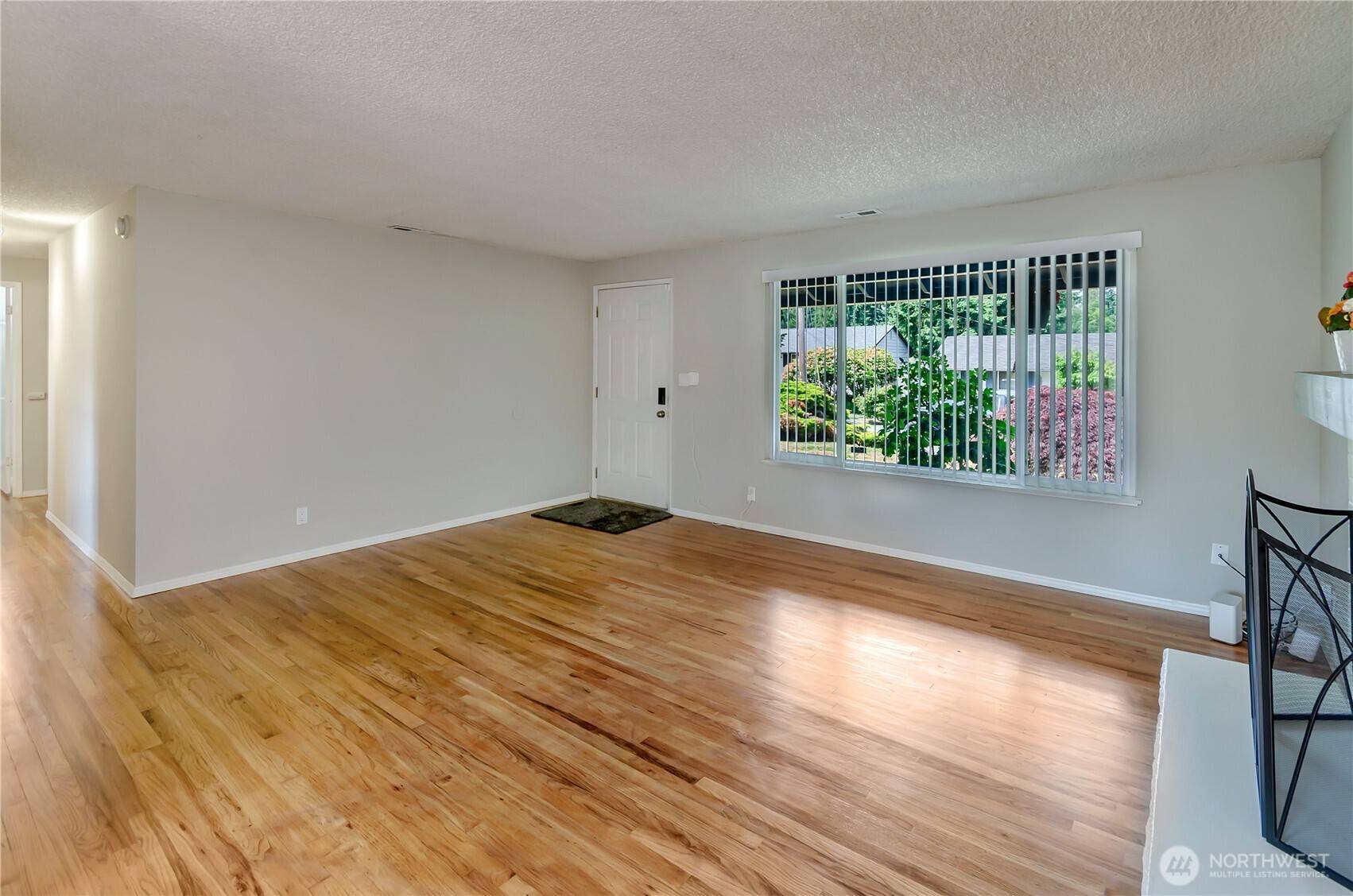 Federal Way, WA 98023,30004 5th AVE SW