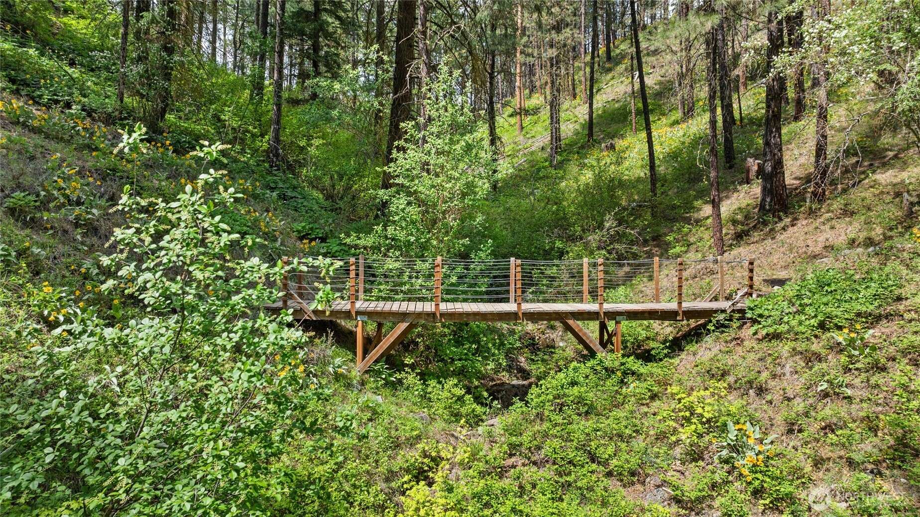 Cle Elum, WA 98922,5161 Red Bridge RD