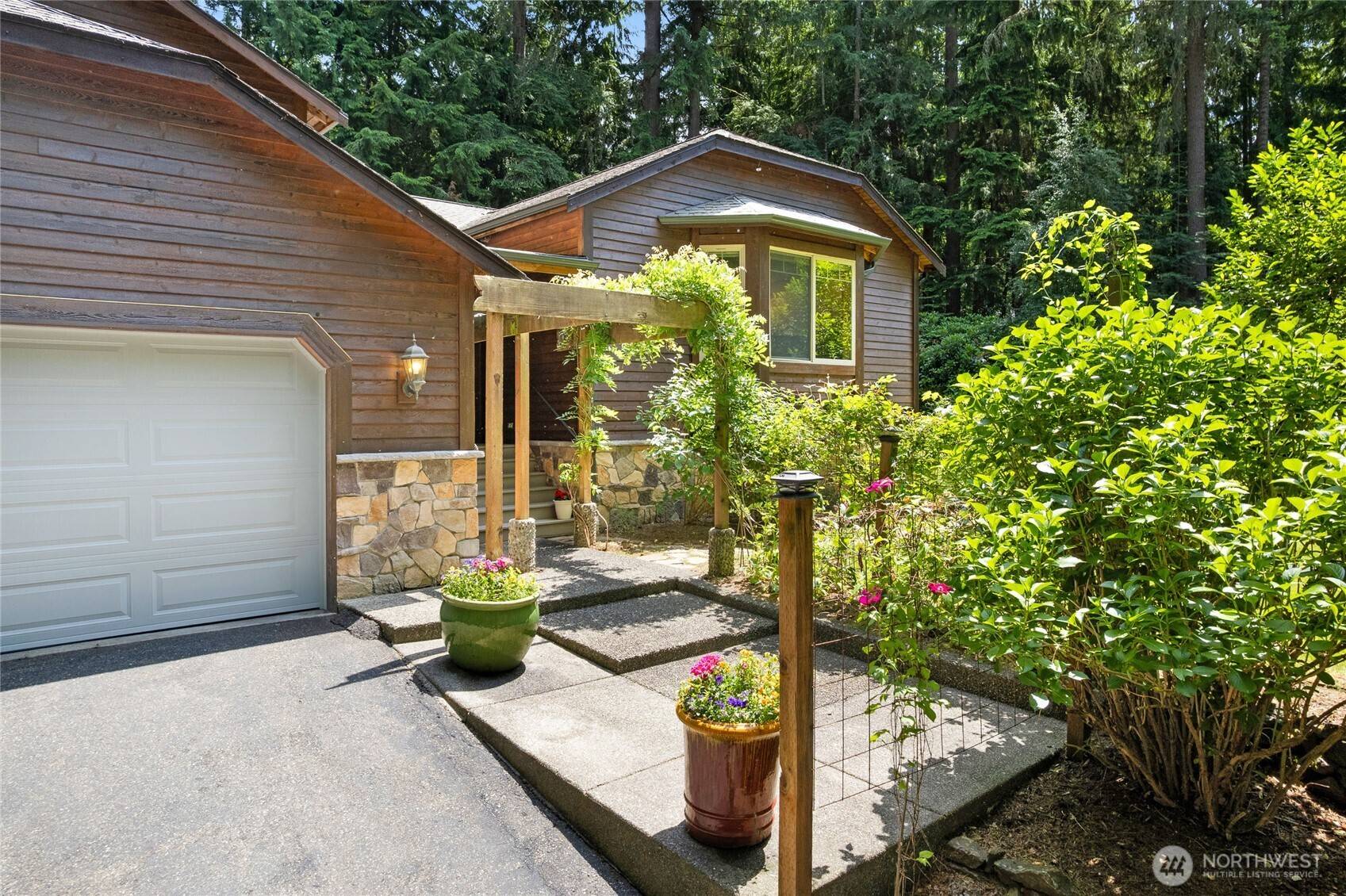 Woodinville, WA 98072,19812 163rd AVE NE