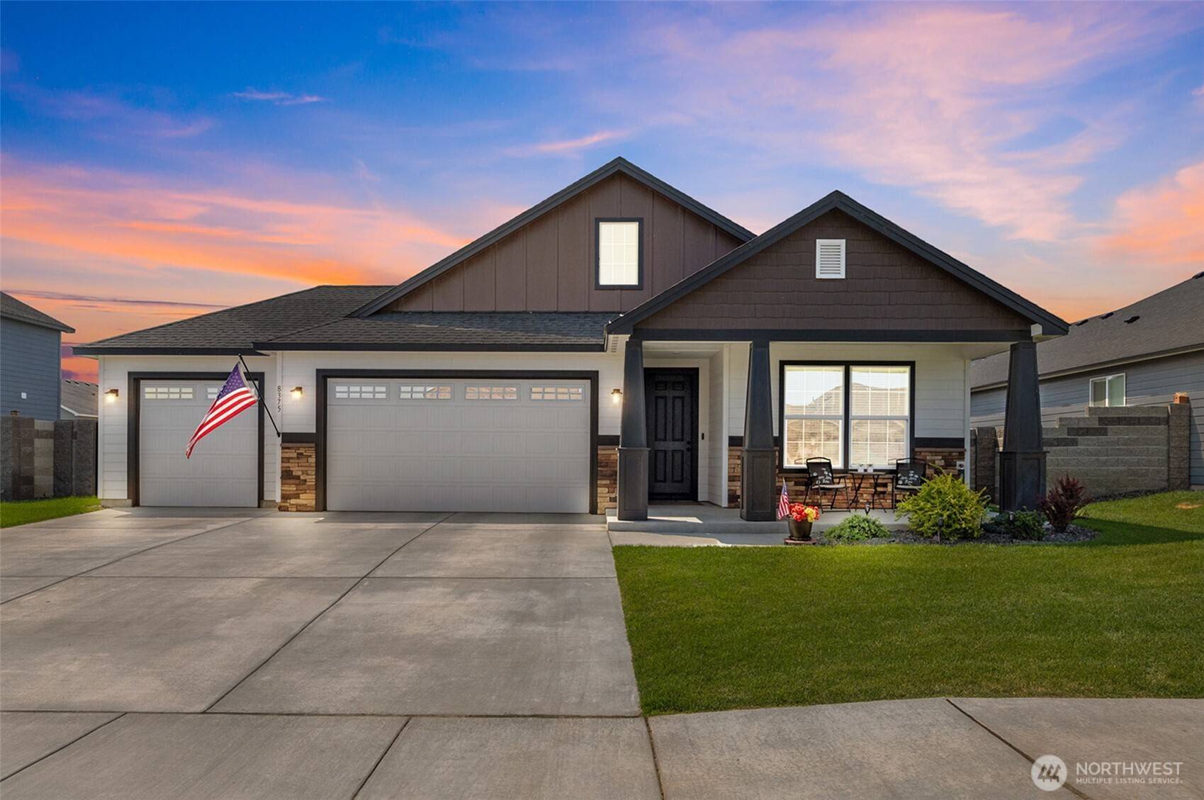 West Richland, WA 99353,8375 Lennox Street