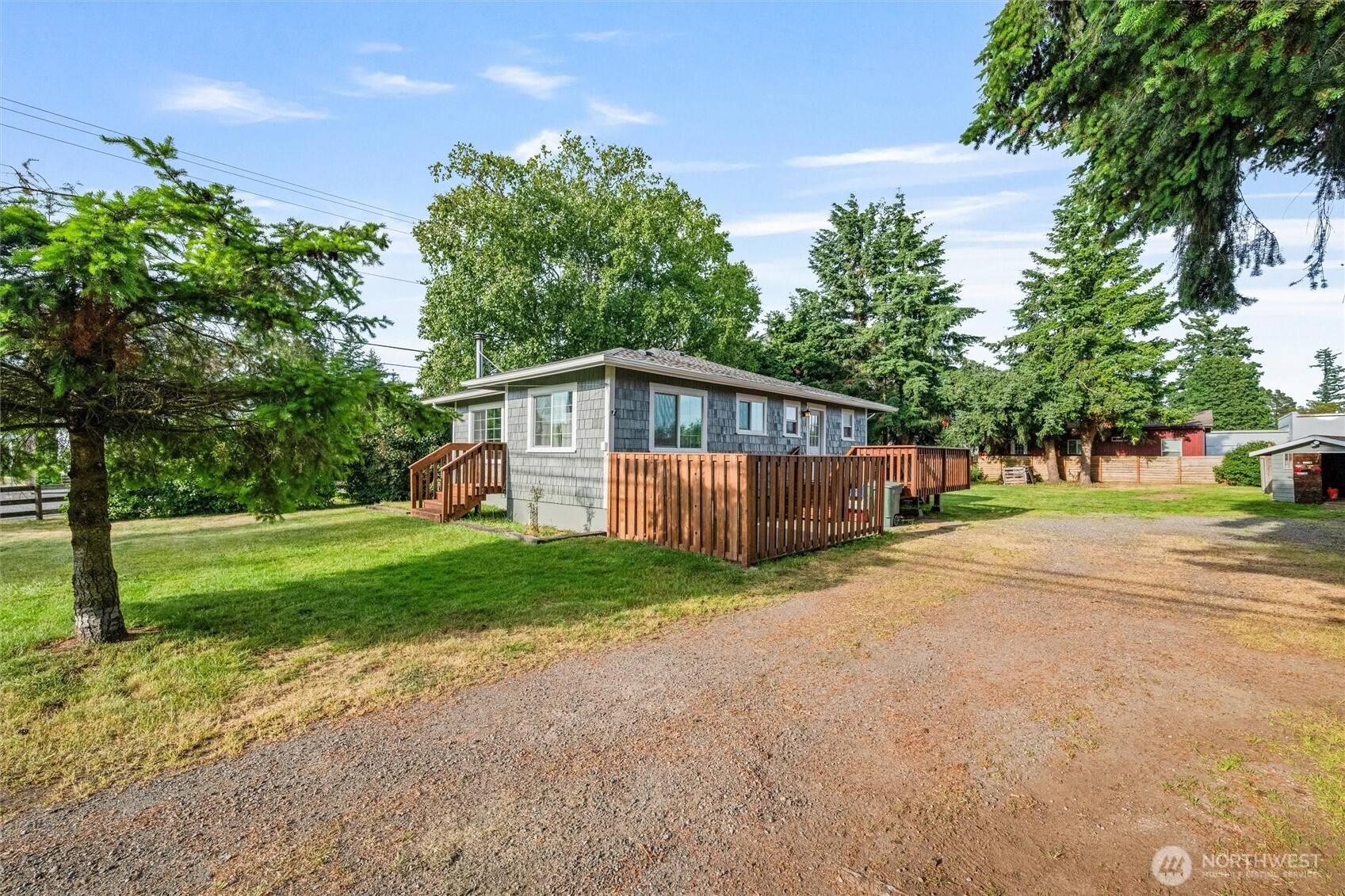 Custer, WA 98240,2991 Main ST