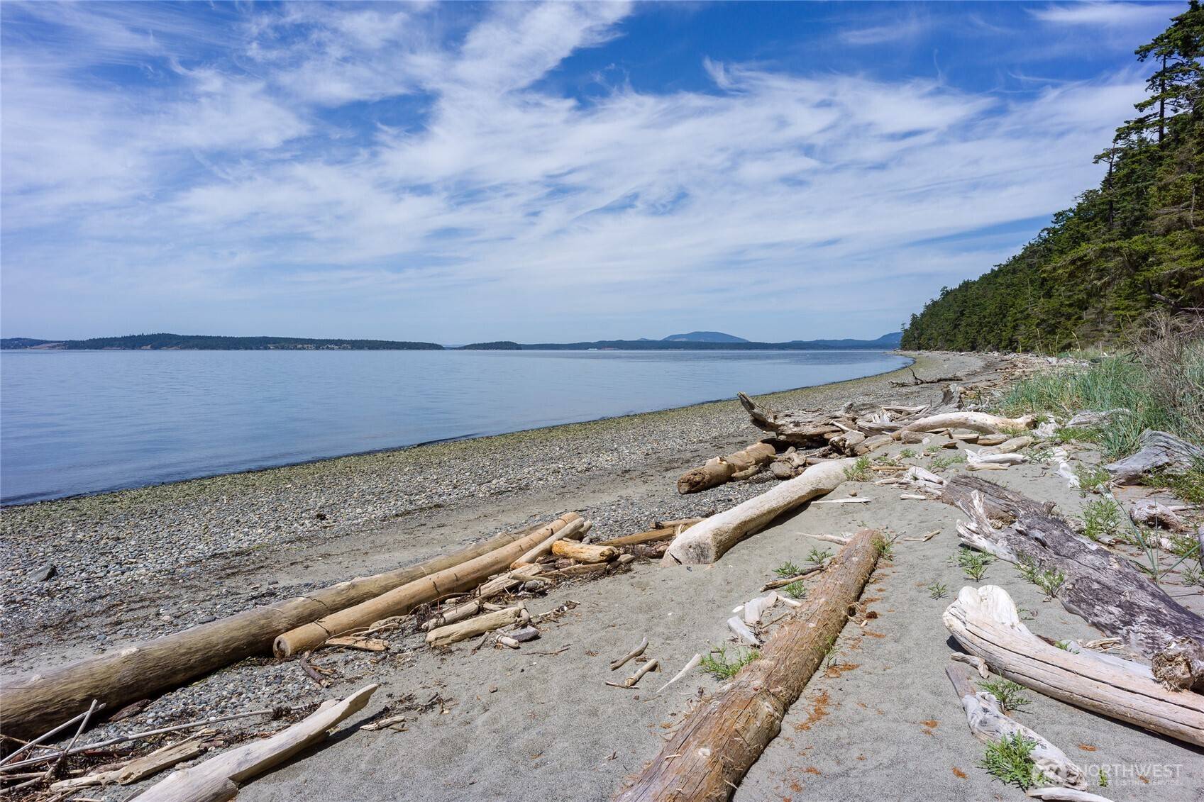 Lopez Island, WA 98261,1585 Channel RD