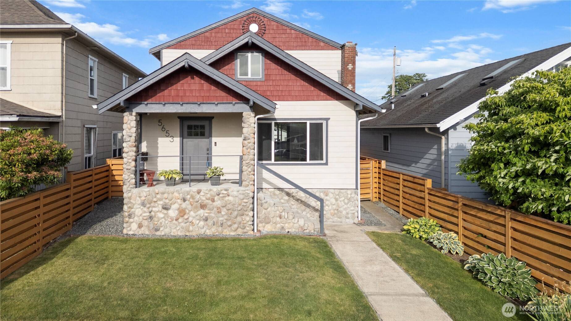 Tacoma, WA 98408,5653 S J ST