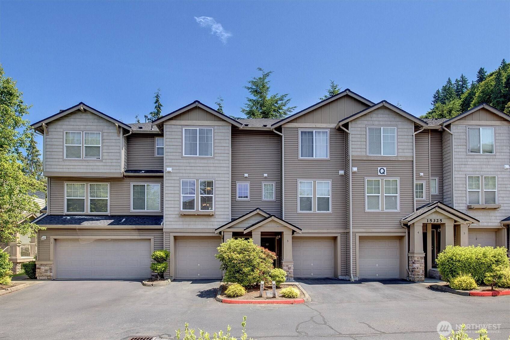 Renton, WA 98058,15325 SE 155th PL #Q2