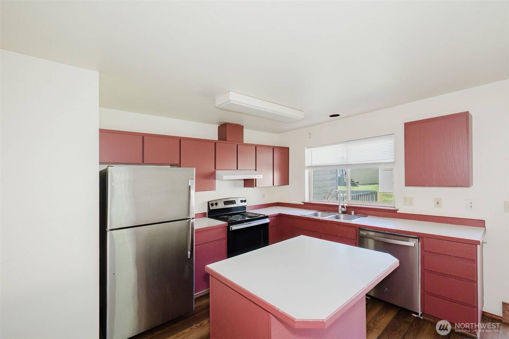 Bremerton, WA 98311,1338 NE Jasmine LN