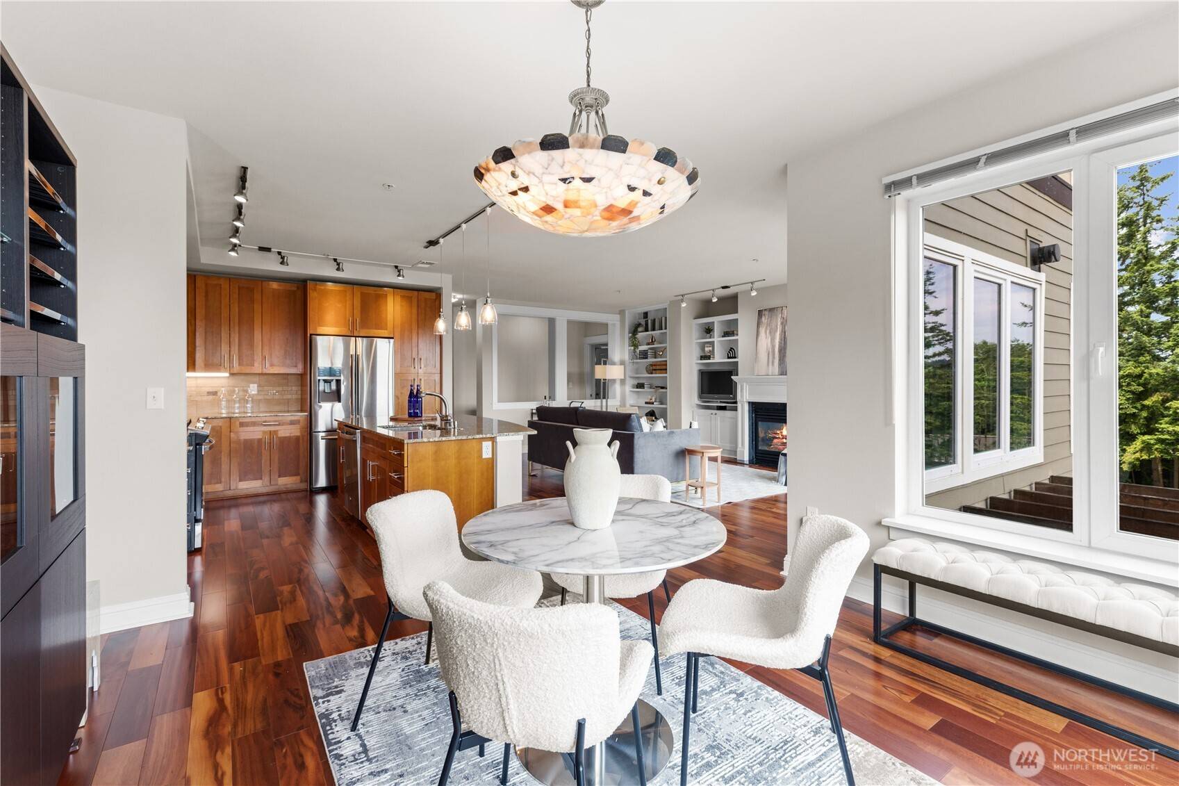 Issaquah, WA 98027,18707 SE Newport WAY #208