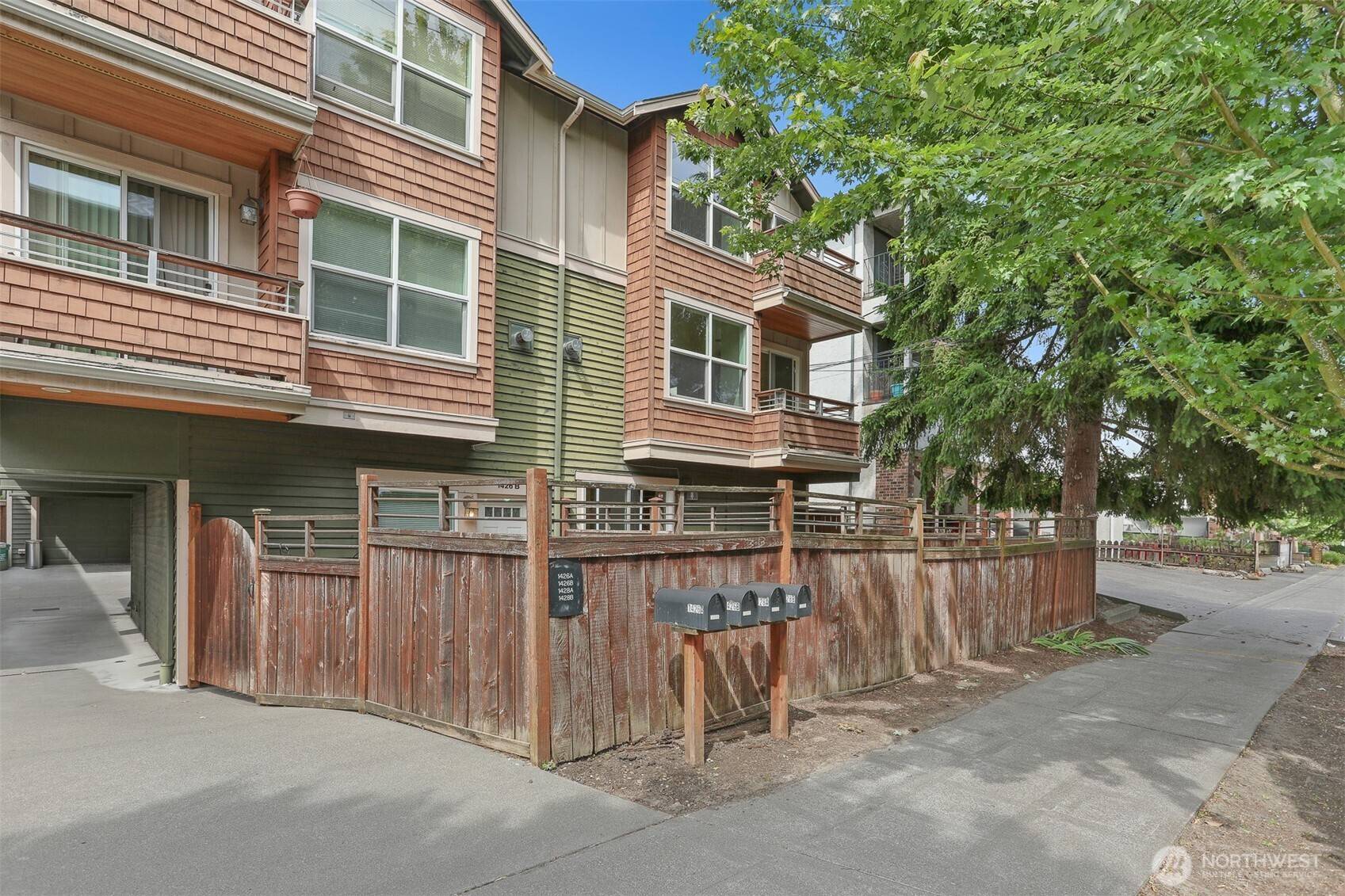Seattle, WA 98107,1426 A NW 59th ST
