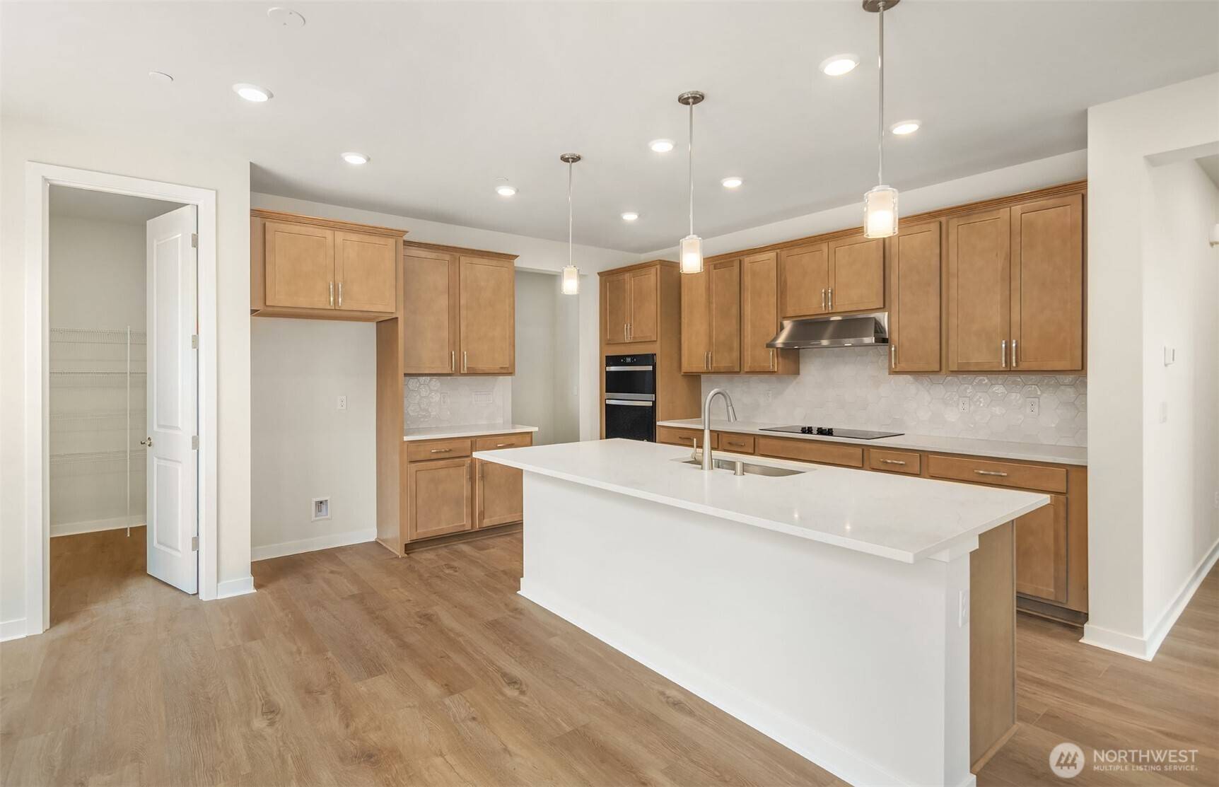Kingston, WA 98346,23337 Arbors Terrace RD NE #19