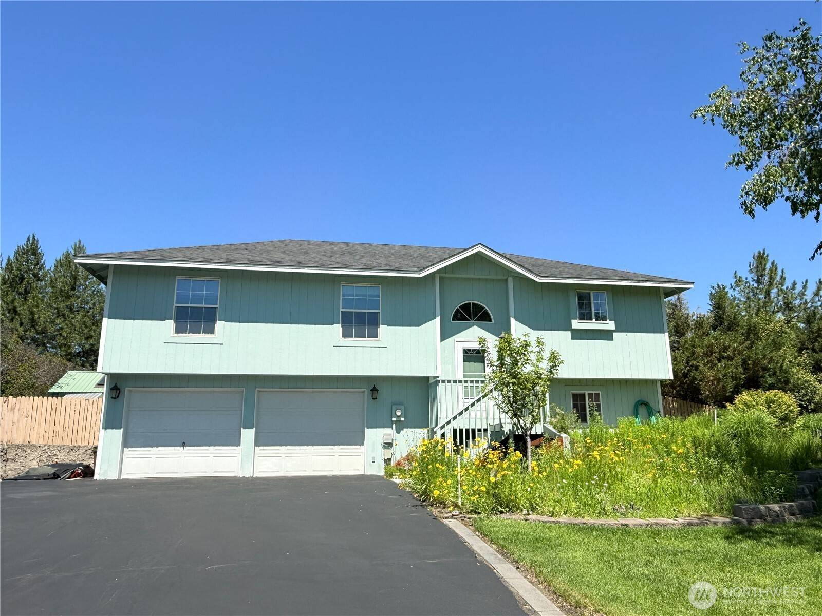 Omak, WA 98841,16 river overlook ST