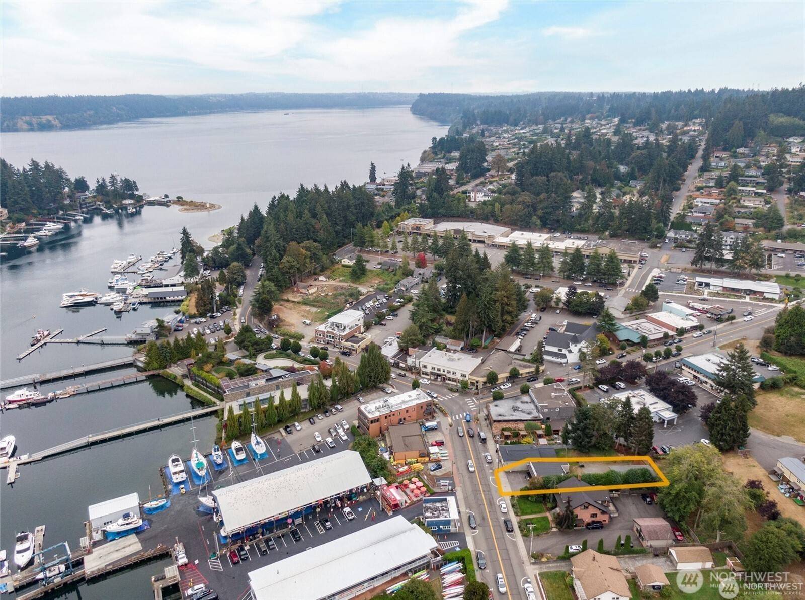 Gig Harbor, WA 98335,3126 Harborview Dr. DR