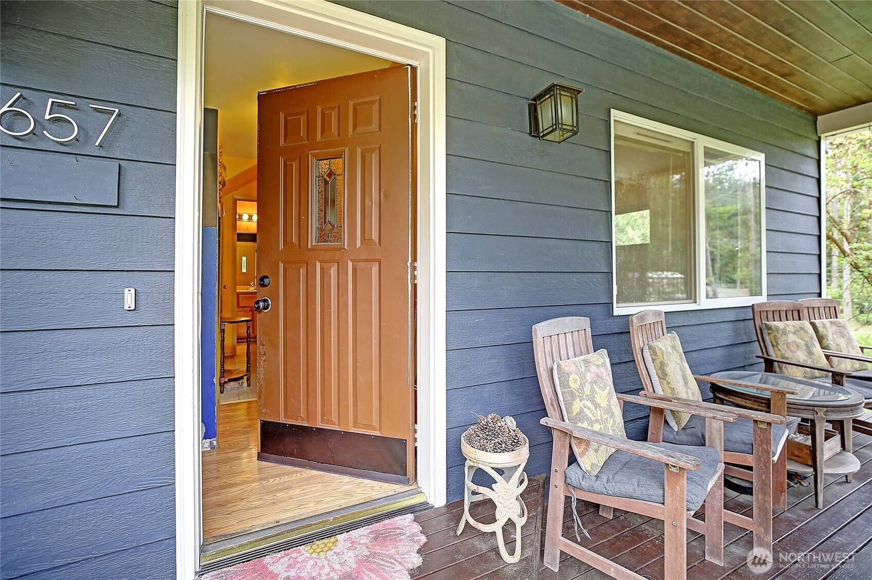 Camano Island, WA 98282,657 SW Camano DR