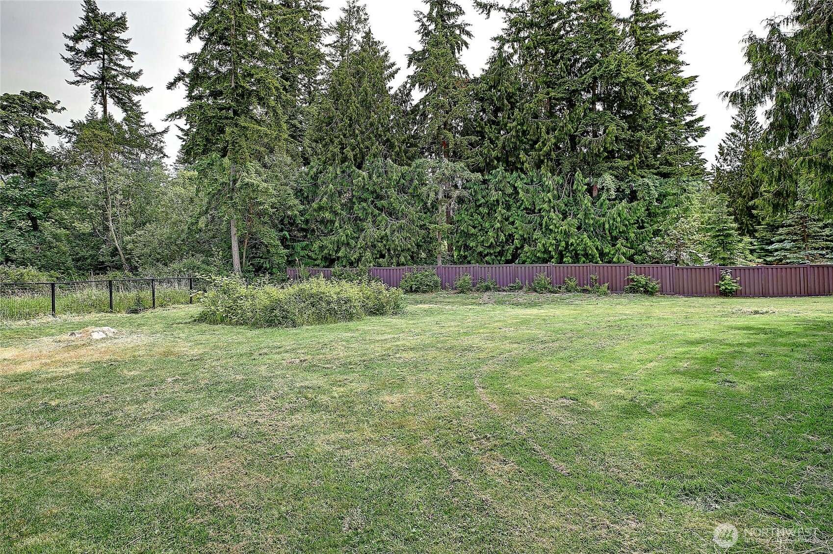Camano Island, WA 98282,657 SW Camano DR