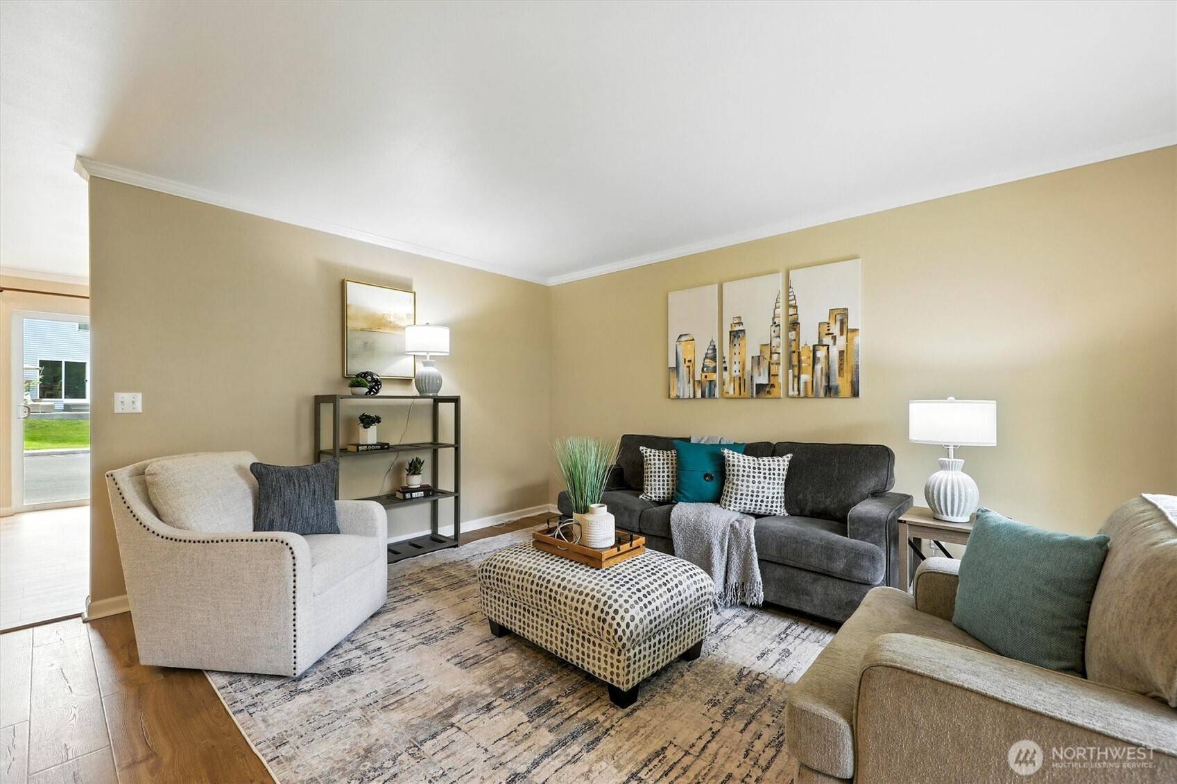 Snoqualmie, WA 98065,9414 hancock AVE SE