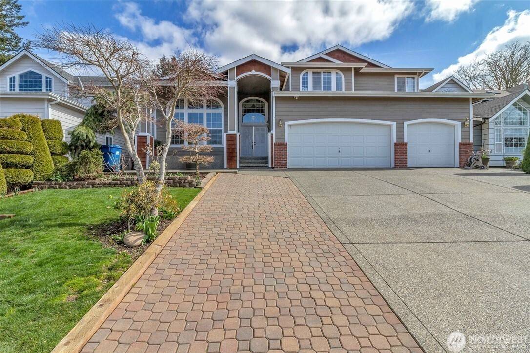 Kent, WA 98030,27018 117th PL SE