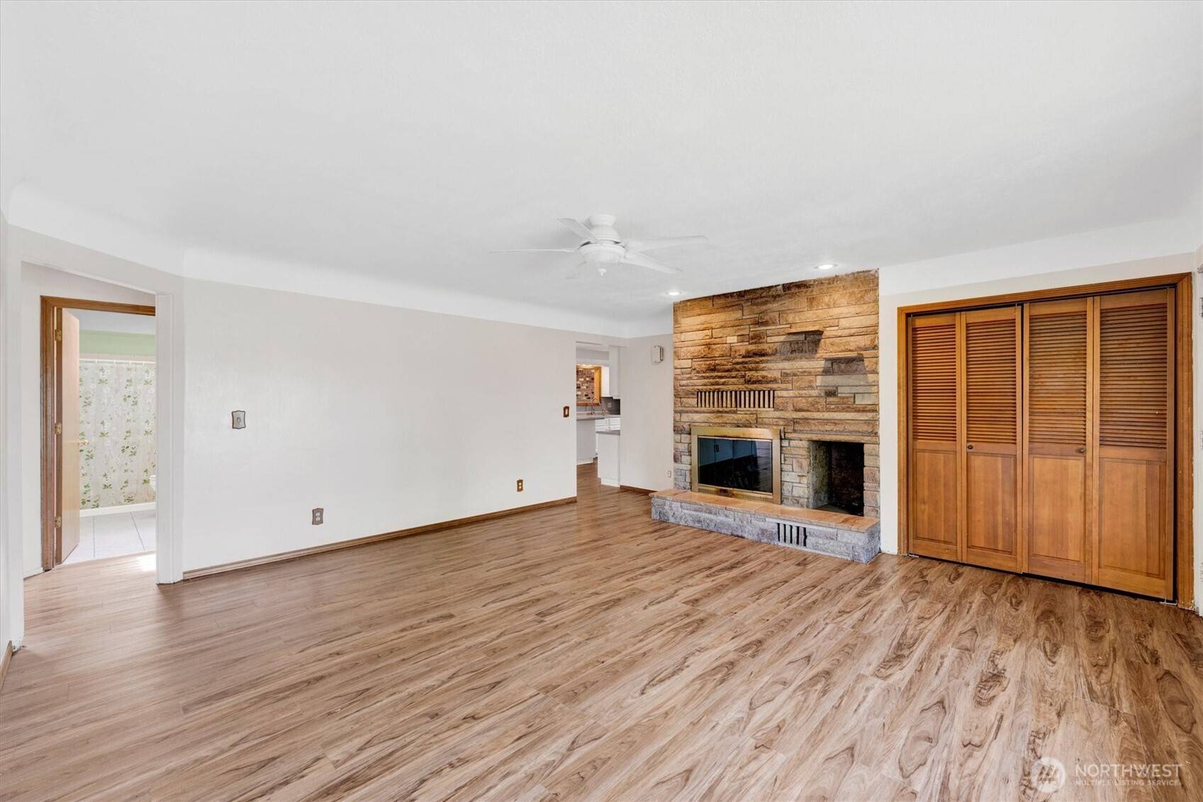 Longview, WA 98632,2 Terry CT