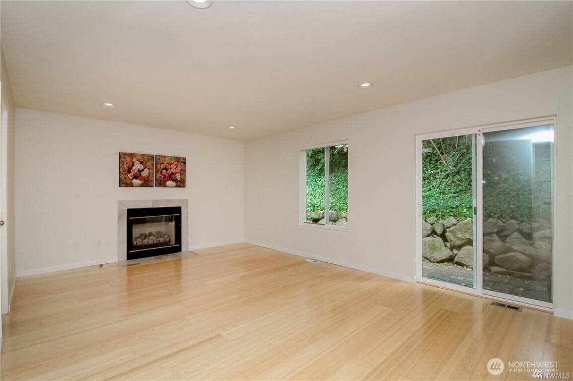Renton, WA 98057,315 Stevens AVE NW