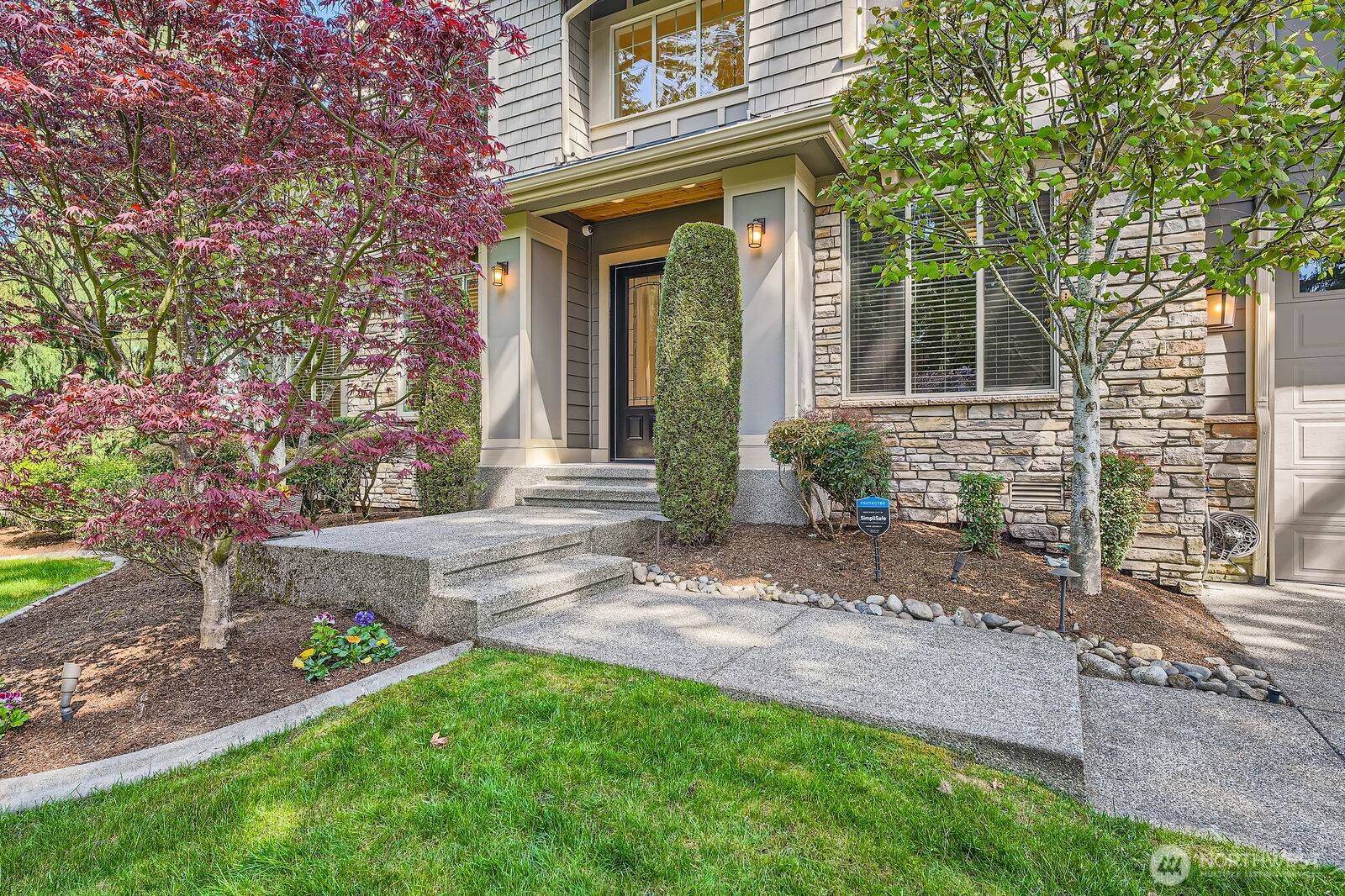 Renton, WA 98059,10416 148th AVE SE