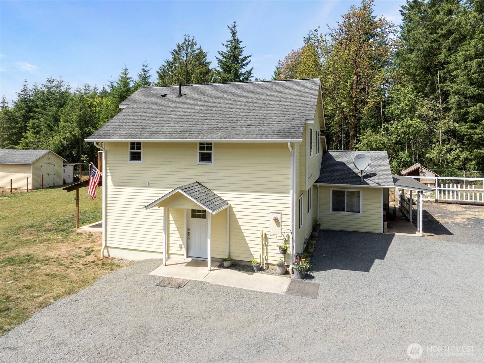 Onalaska, WA 98570,253 Kruger RD #B