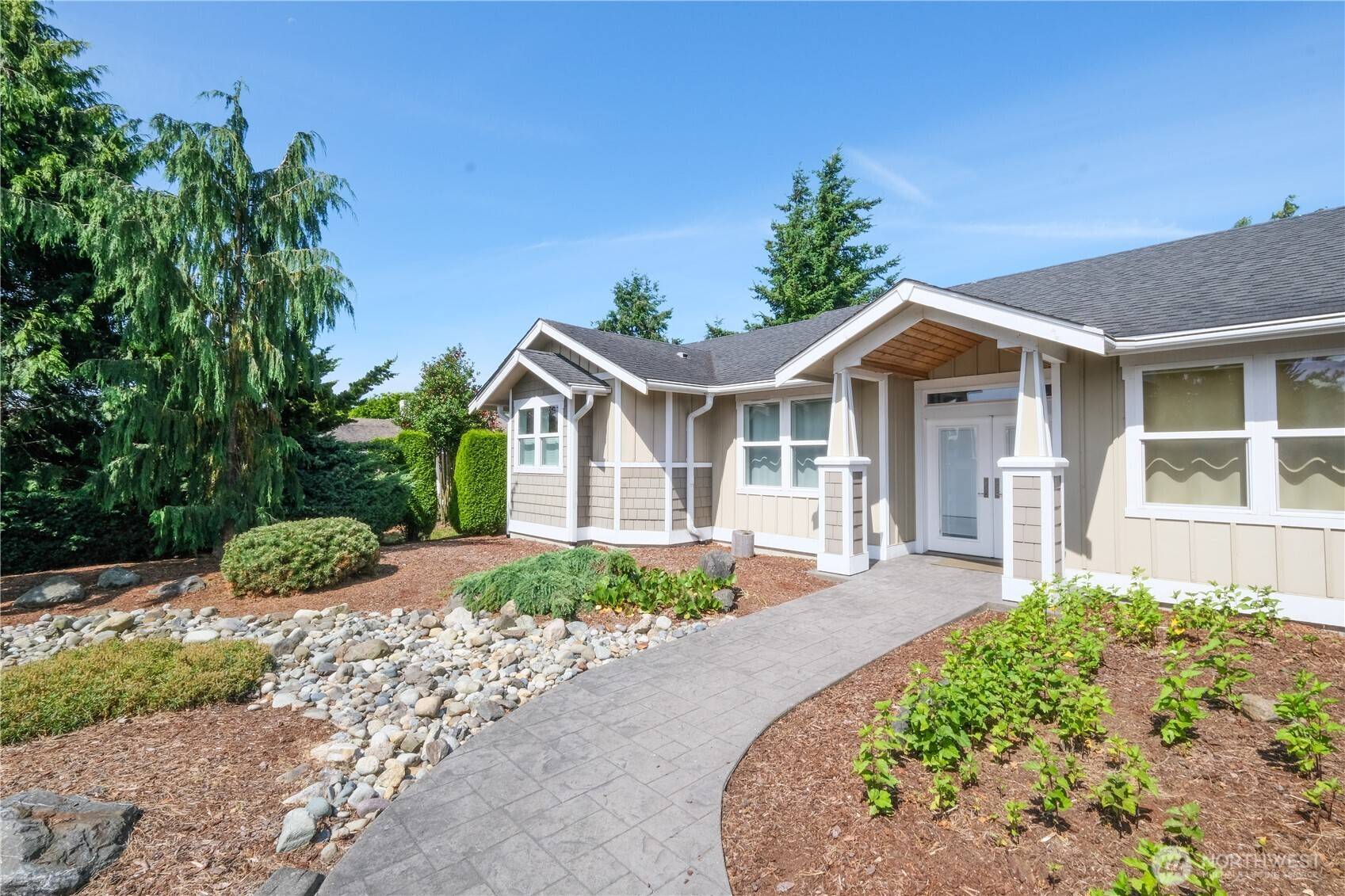 Blaine, WA 98230,8165 Cowichan RD