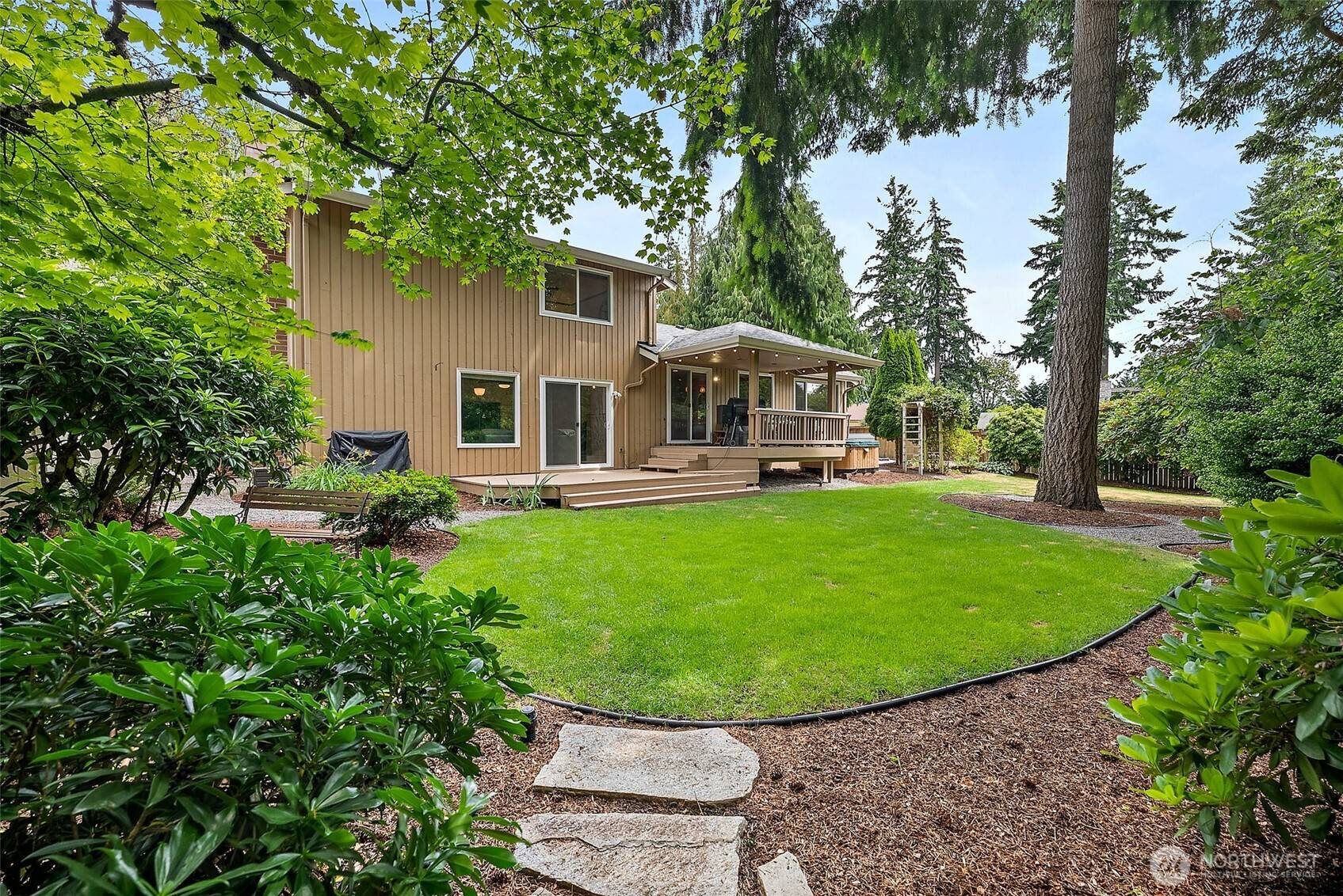 Lakewood, WA 98499,12610 Vine Maple DR SW
