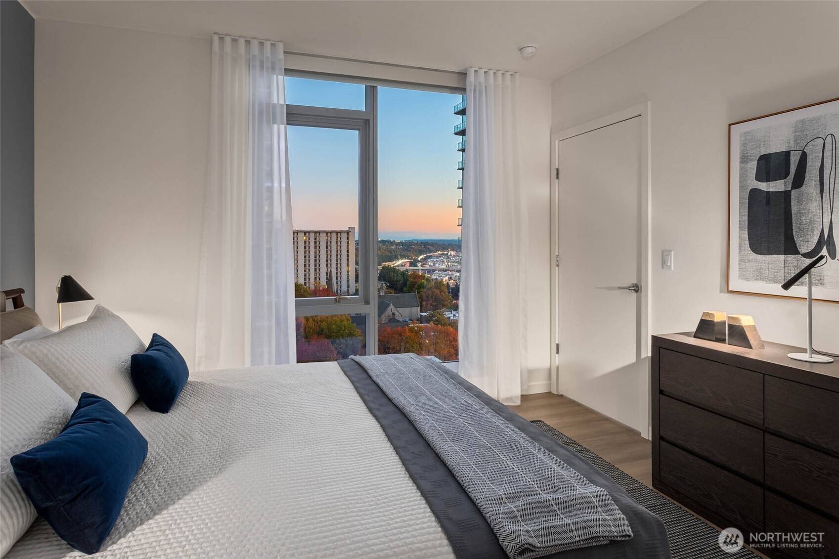 Seattle, WA 98104,800 Columbia ST #303