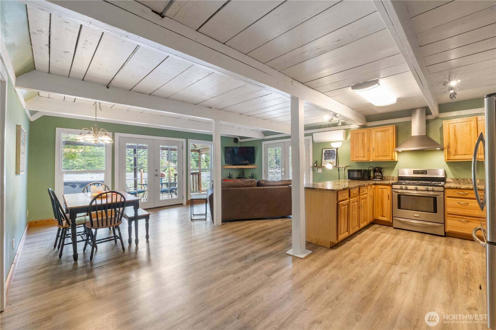 Greenwater, WA 98022,50739 SE Enumclaw-Chinook Pass RD