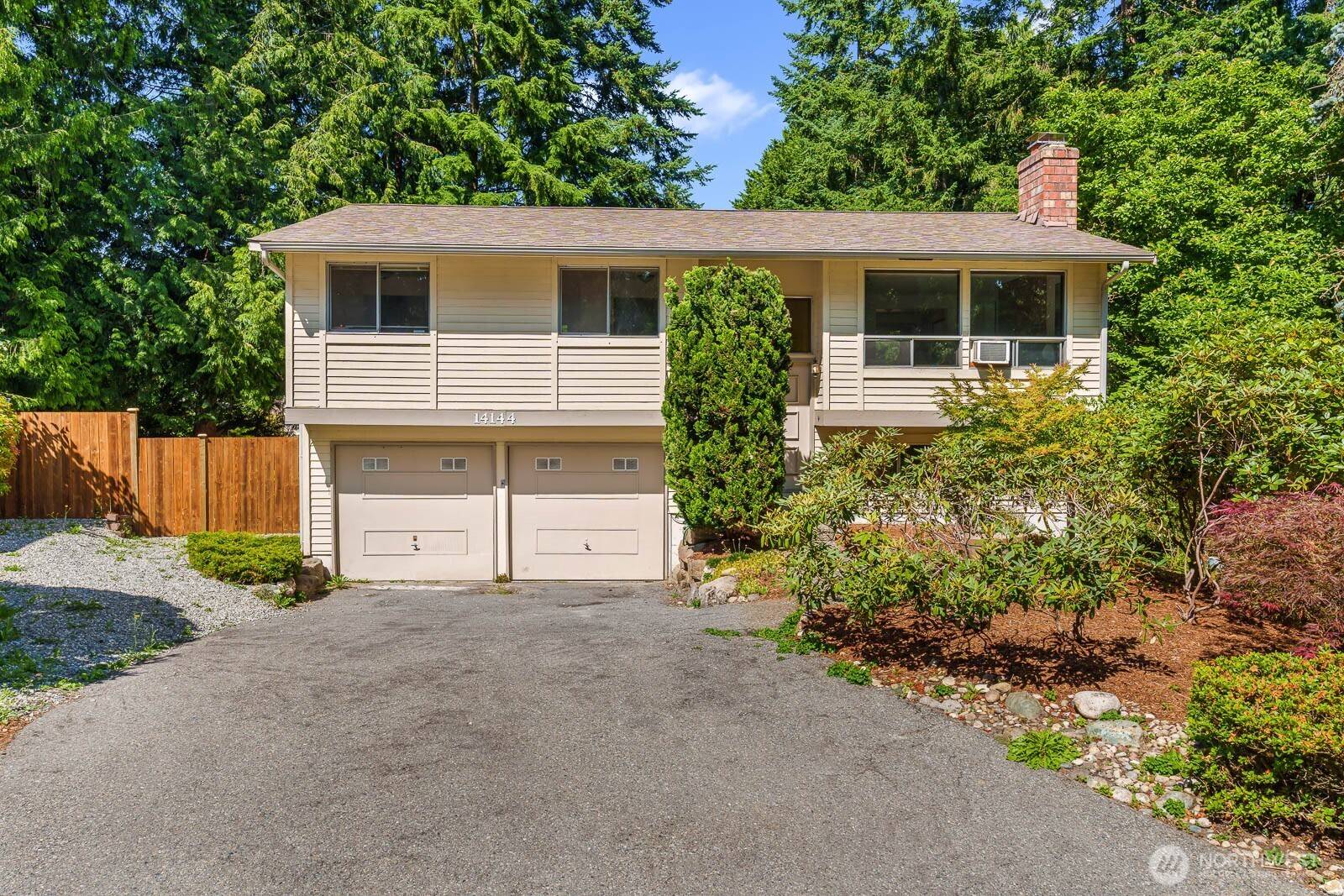 Kirkland, WA 98034,14144 76th PL NE