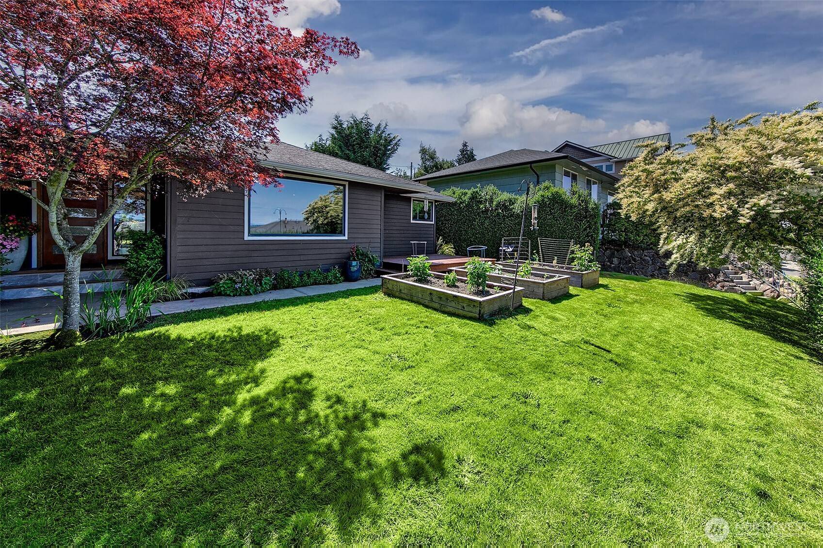 Seattle, WA 98178,11017 Forest AVE S