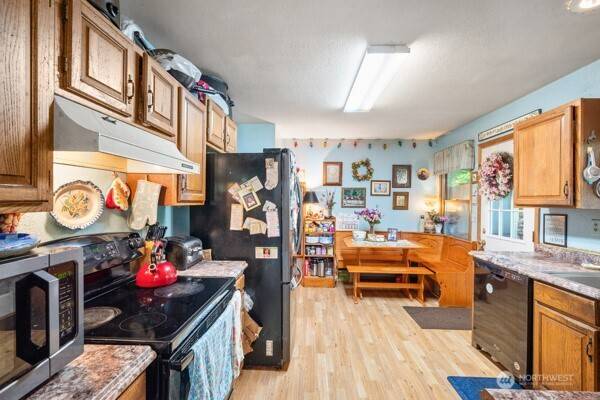Duvall, WA 98019,16207 309th AVE NE