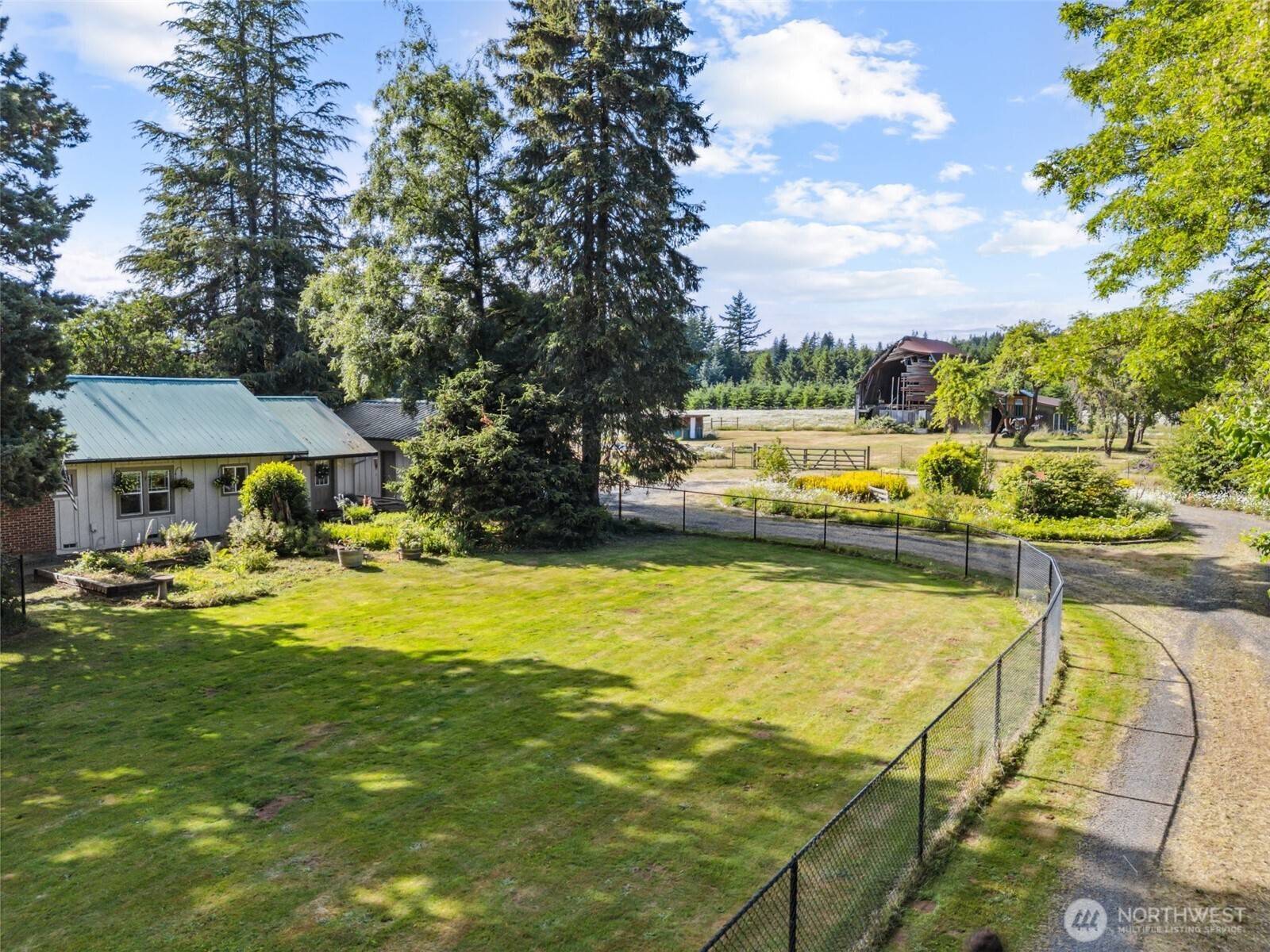 Onalaska, WA 98570,3381 Centralia Alpha RD