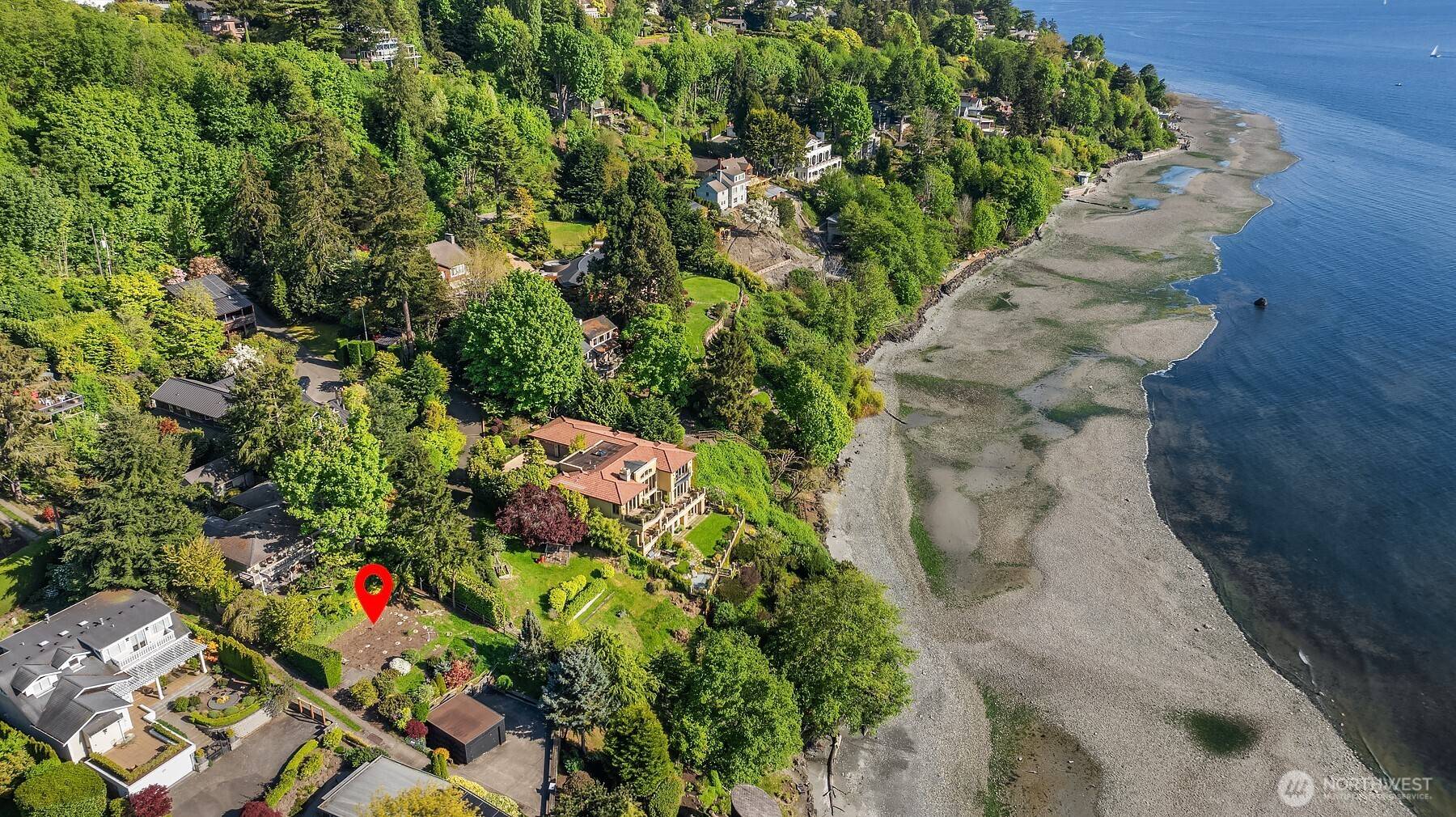 Seattle, WA 98199,3253 Perkins LN W