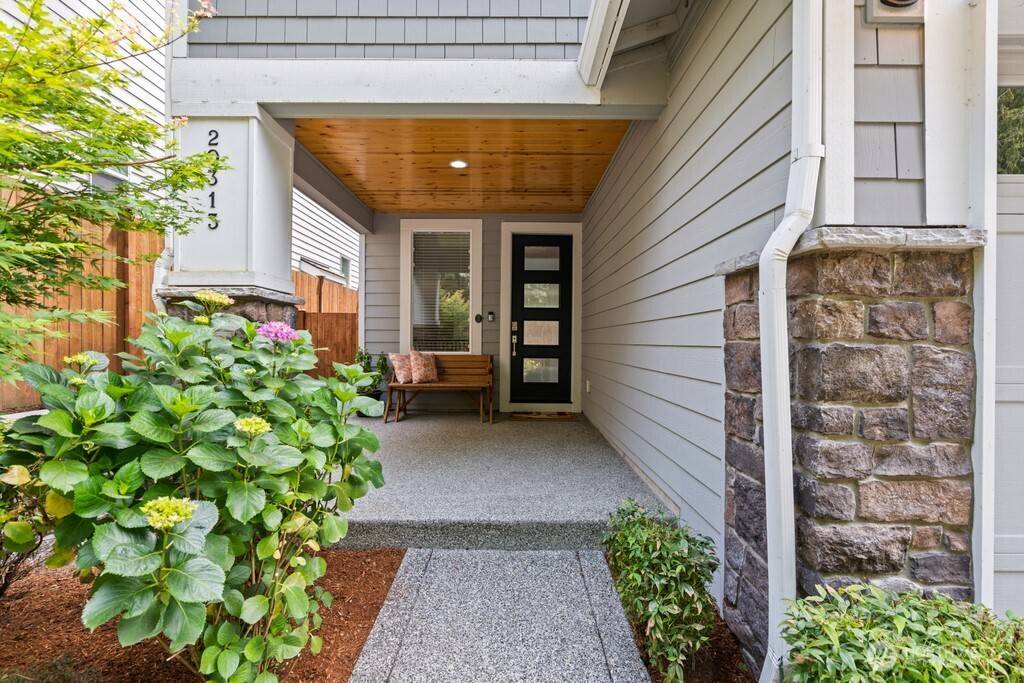 Shoreline, WA 98177,20313 8th AVE NW