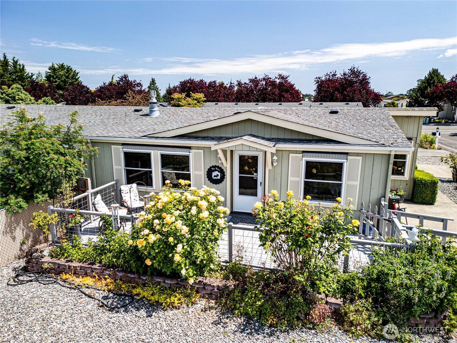 Sequim, WA 98382,629 N 7th AVE