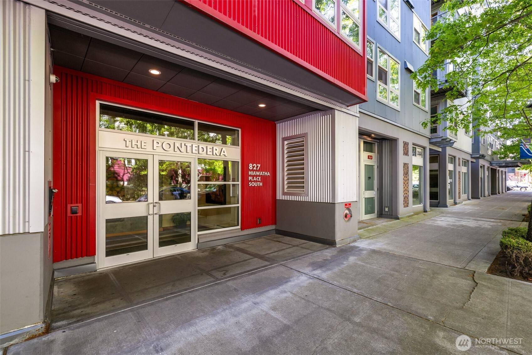 Seattle, WA 98144,827 Hiawatha PL S #515