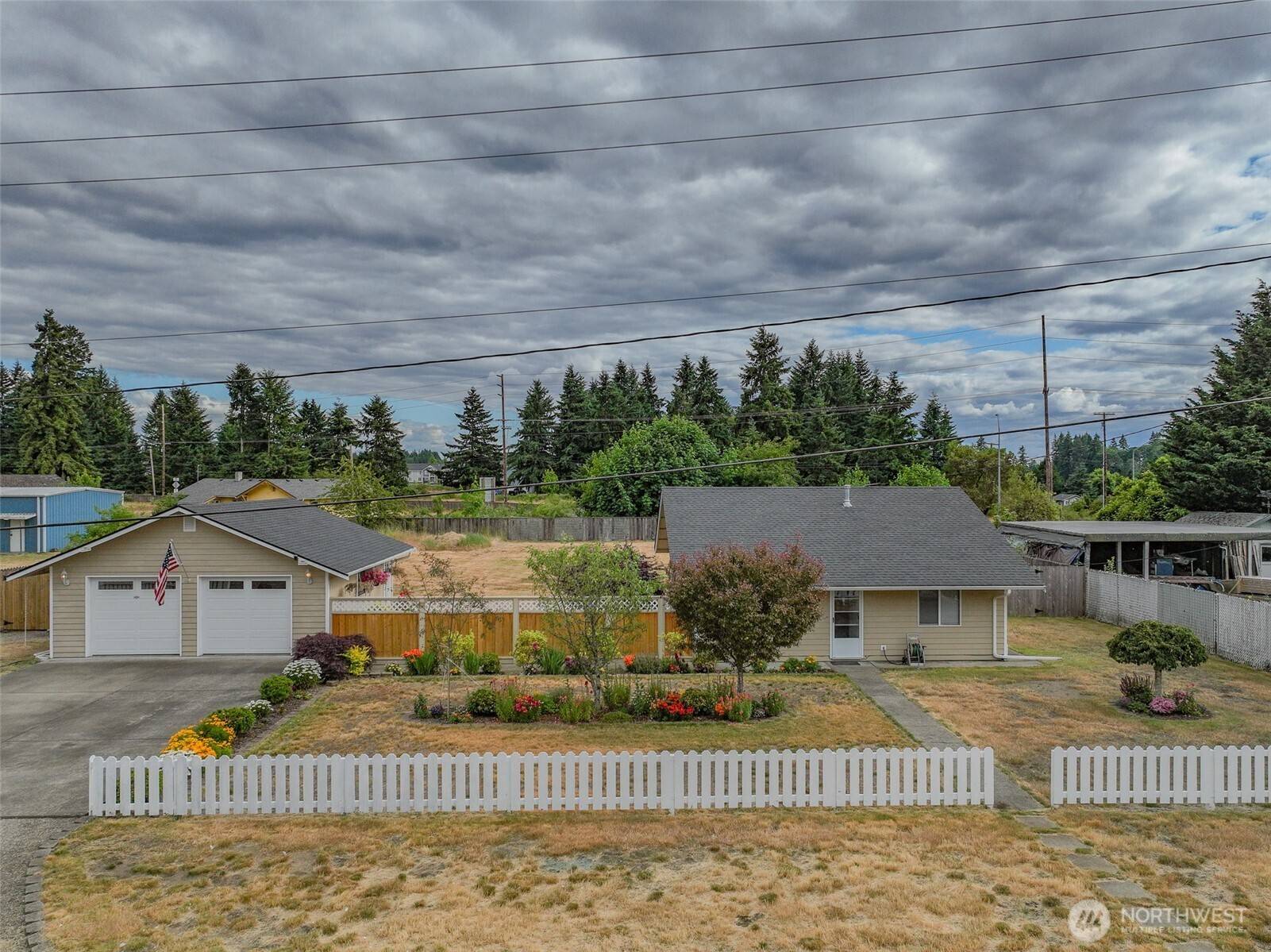 Olympia, WA 98513,8303 9th AVE SE