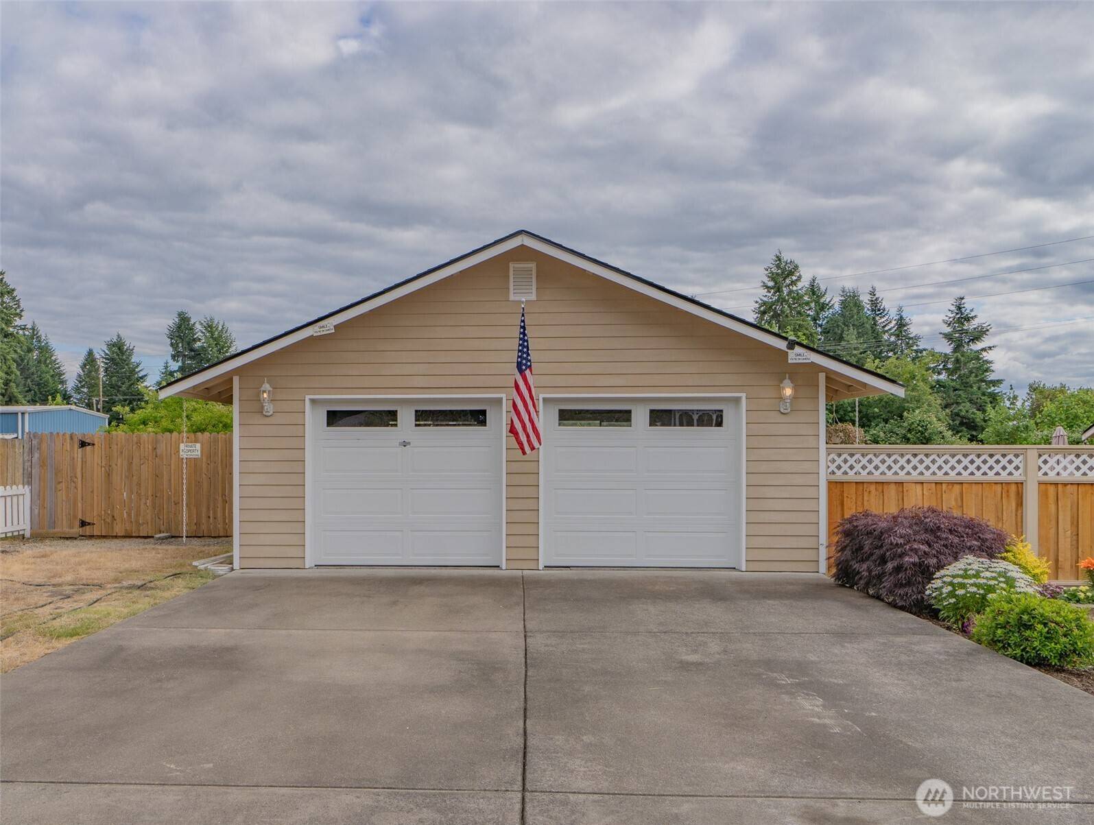 Olympia, WA 98513,8303 9th AVE SE