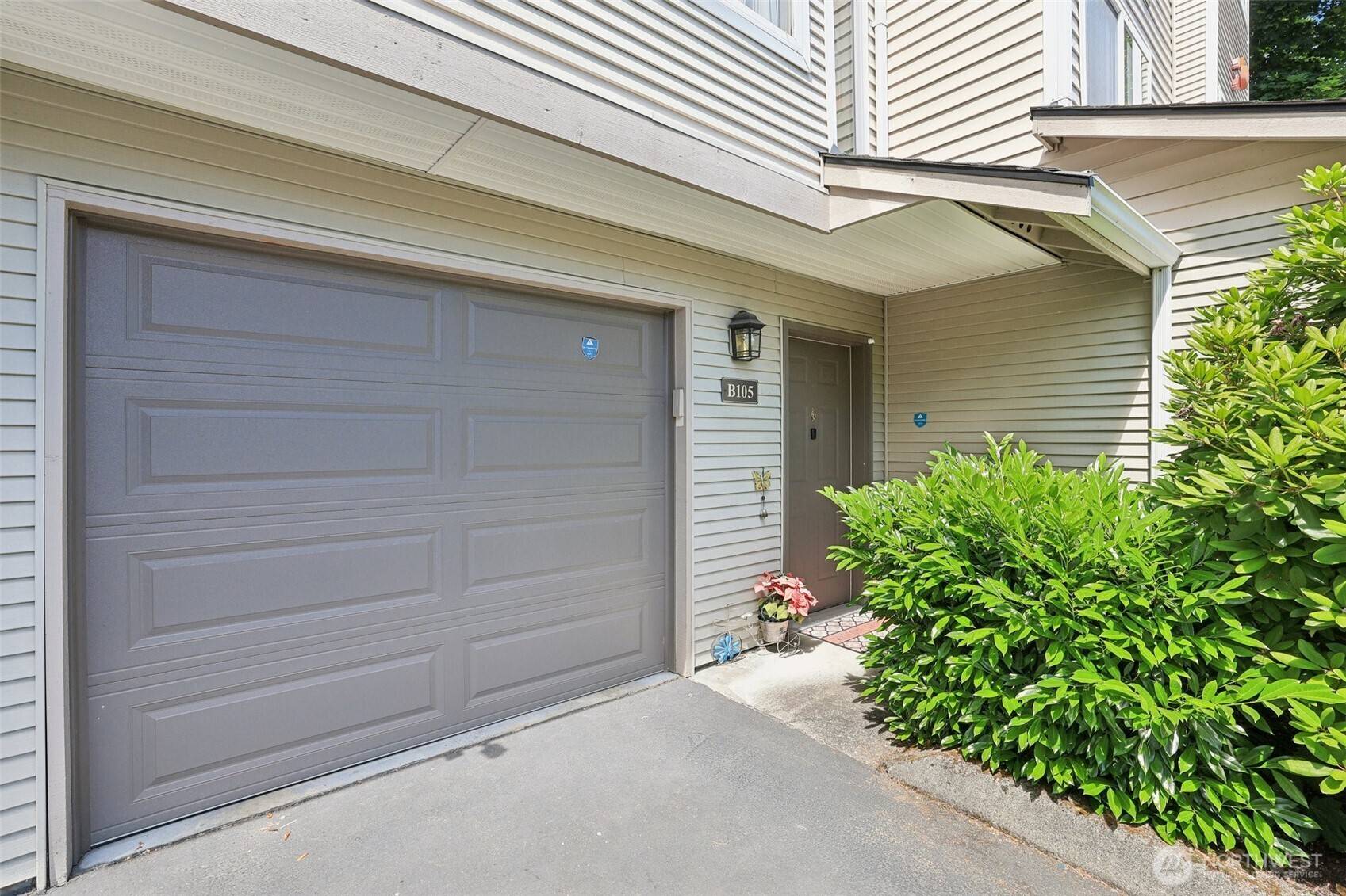 Renton, WA 98059,4808 NE Sunset BLVD #B105