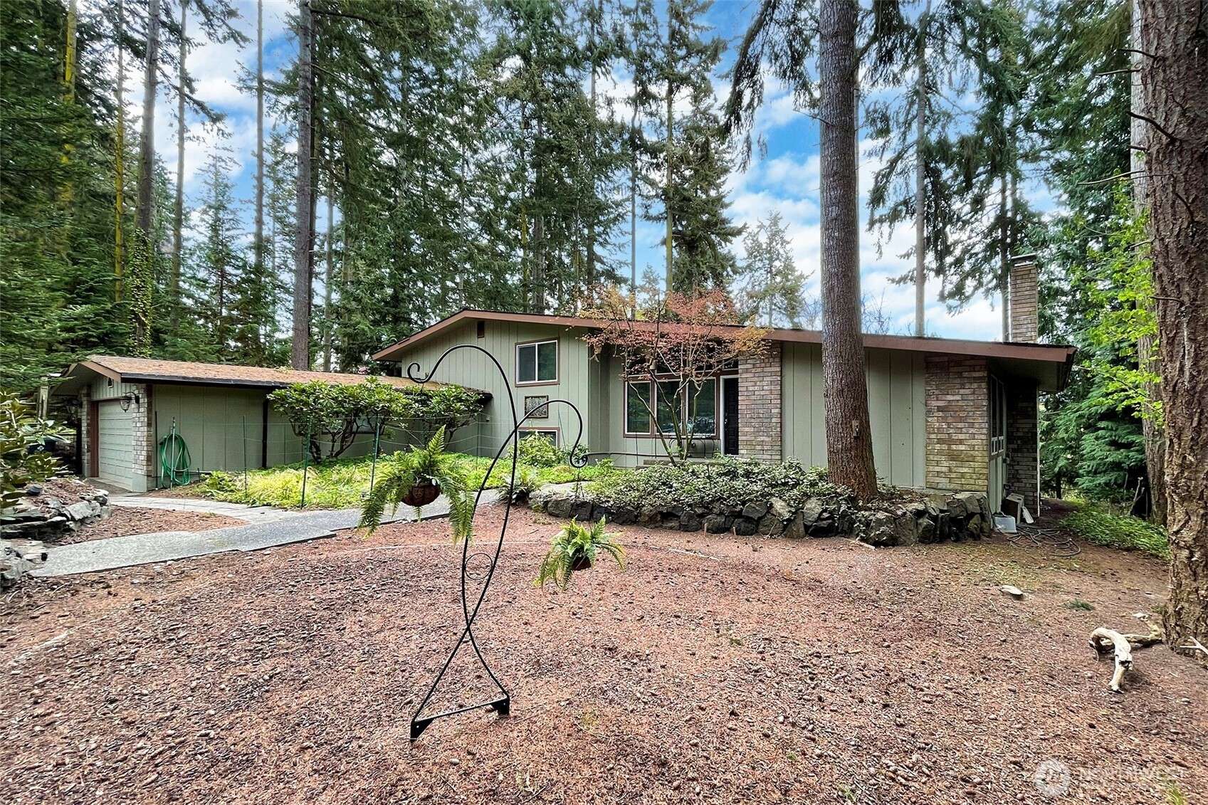 Sequim, WA 98382,590 Ridge View DR
