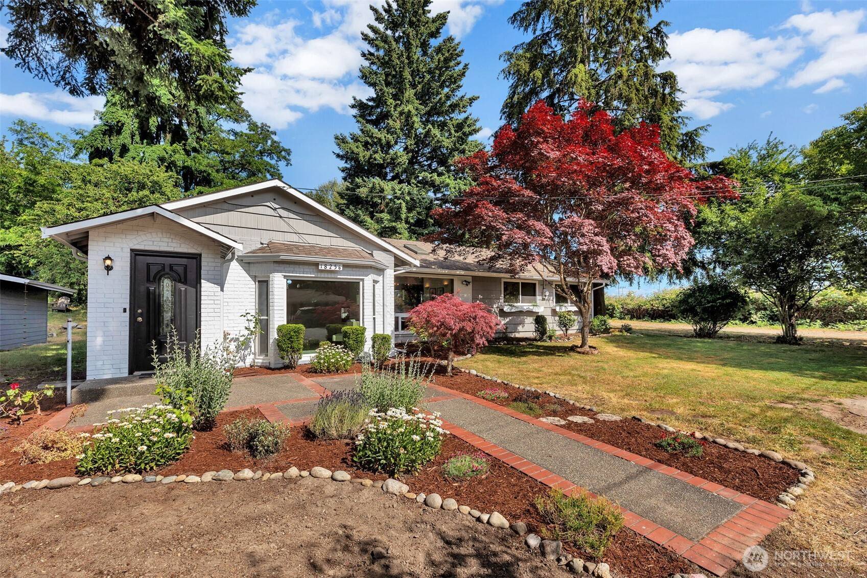 Seatac, WA 98188,18256 45th AVE S