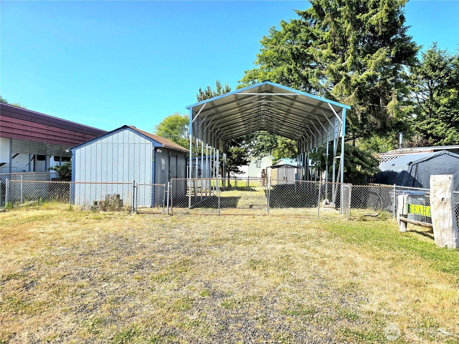 Ocean Shores, WA 98569,124 Victoria LOOP NE
