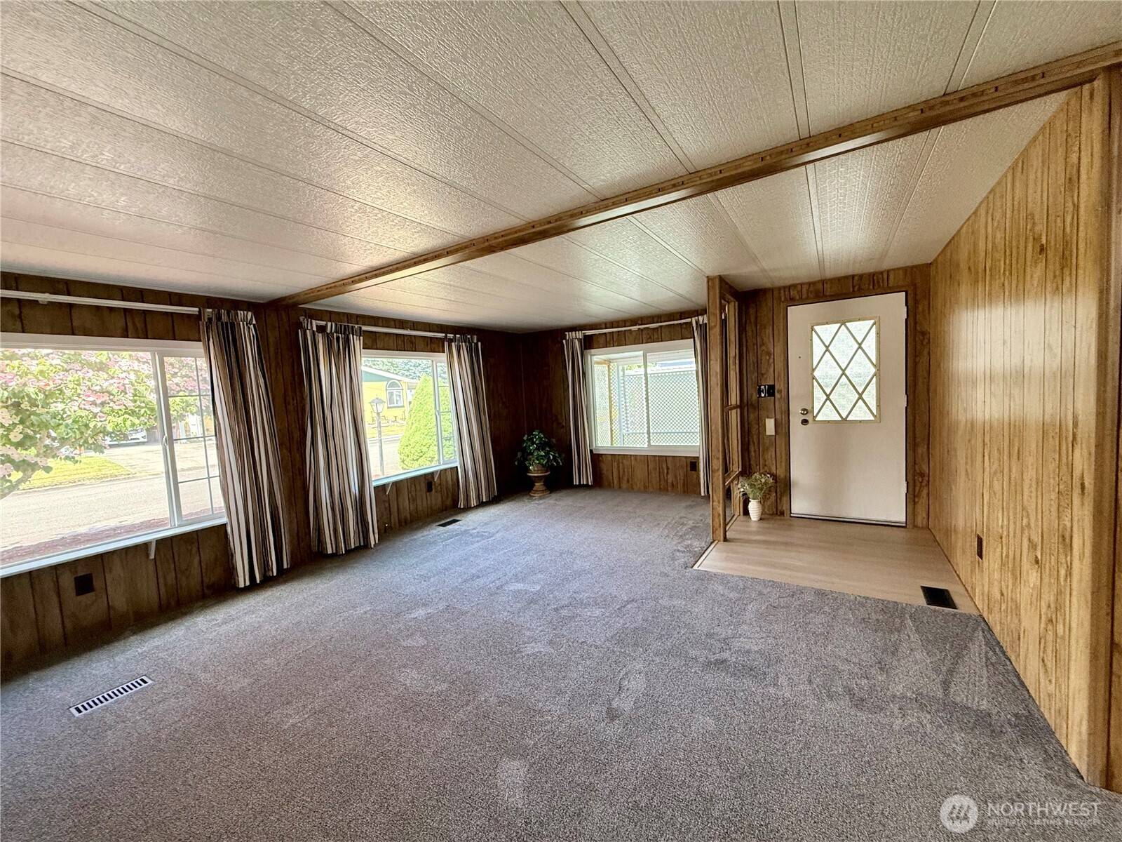 Olympia, WA 98516,2207 Alonda LN NE