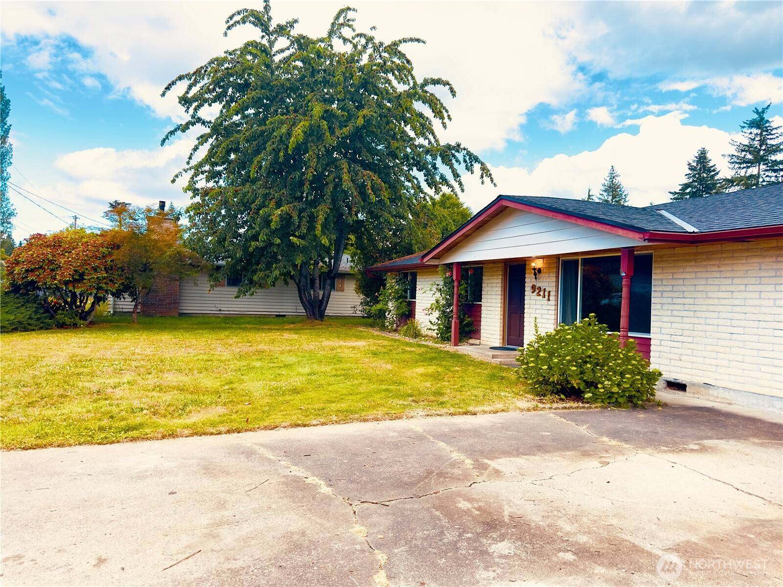 Marysville, WA 98270,9211 61st DR NE