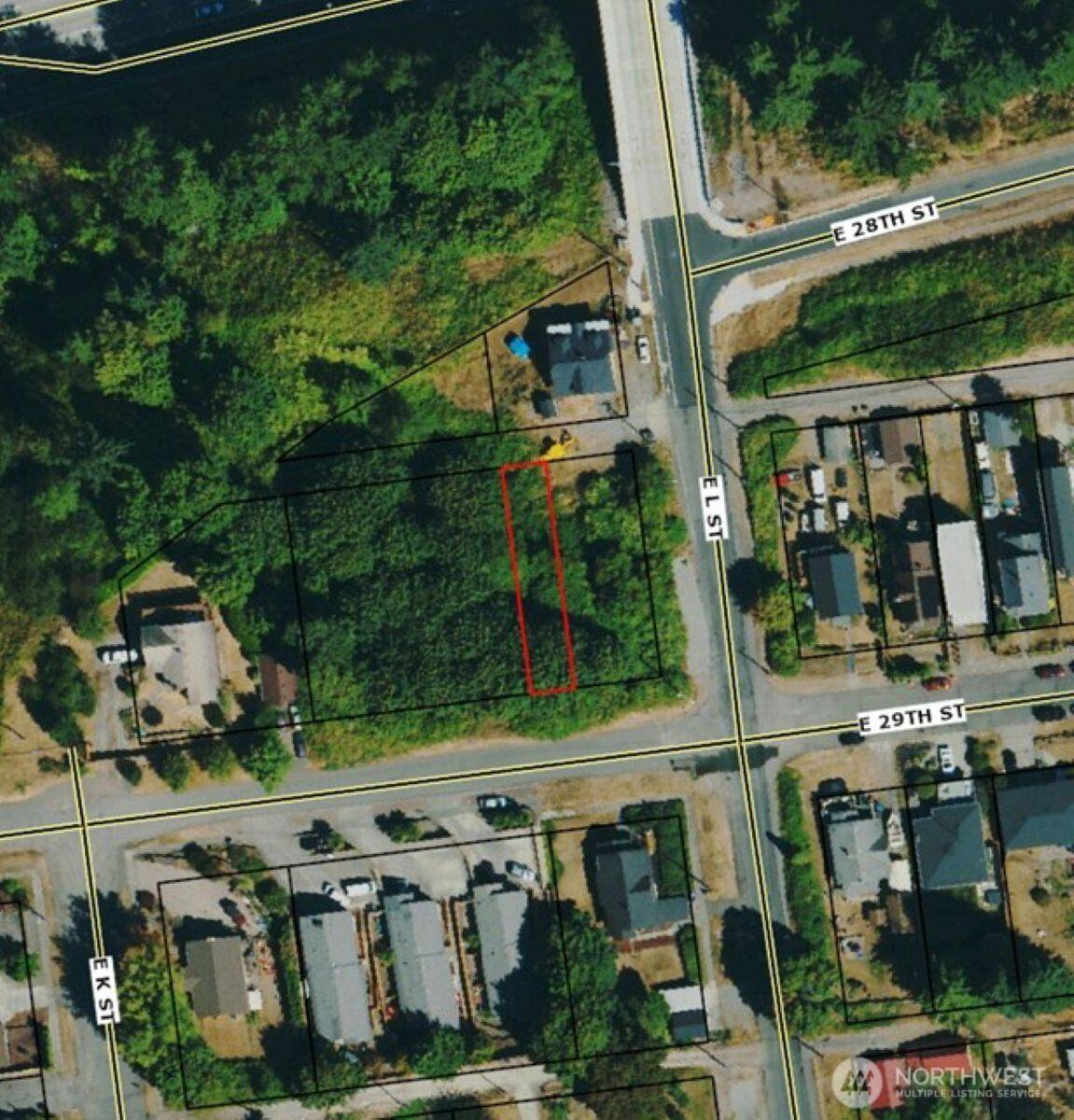 Tacoma, WA 98404,1111 E 29th St.
